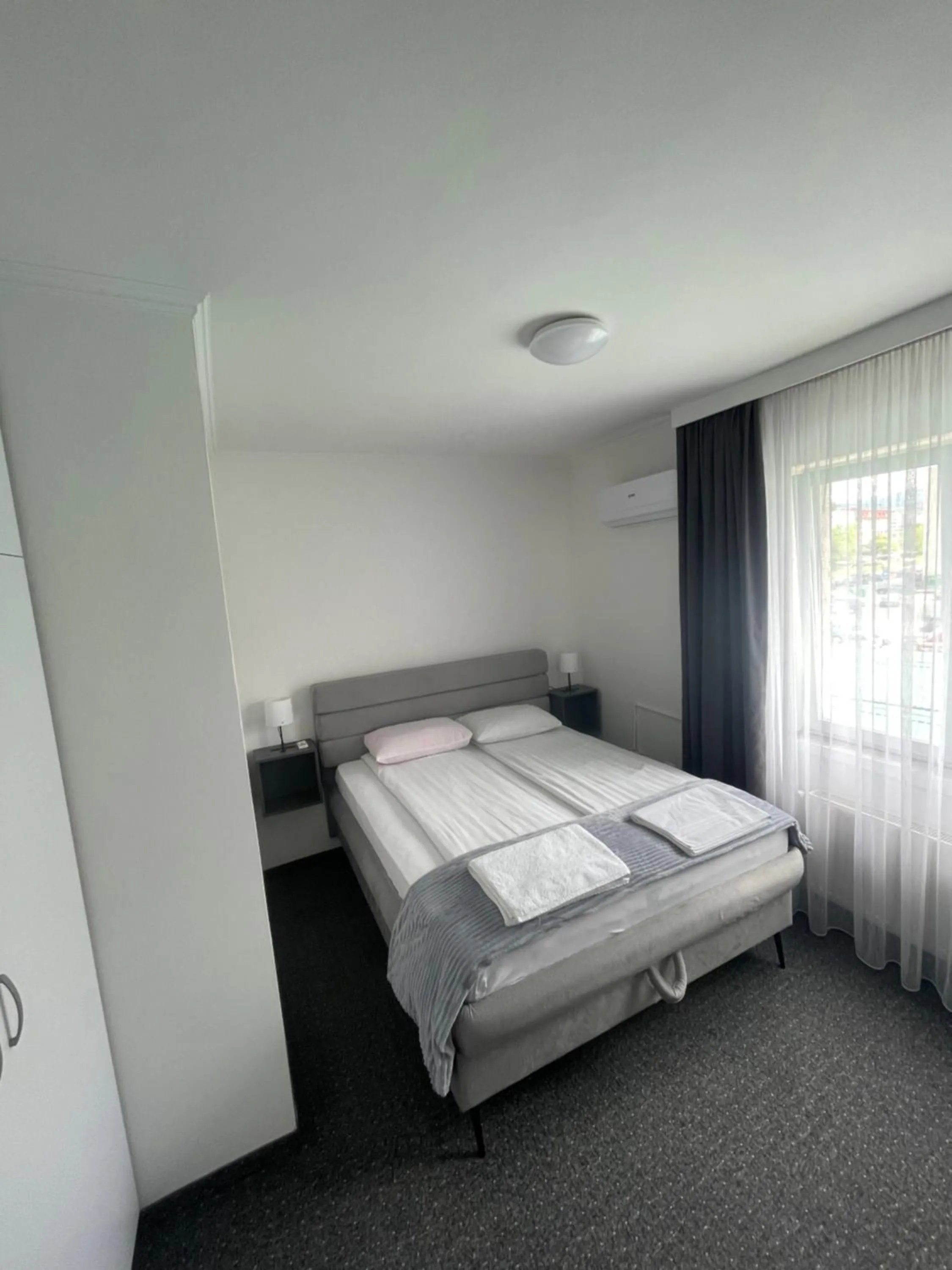 Hotel Ada - Otoka