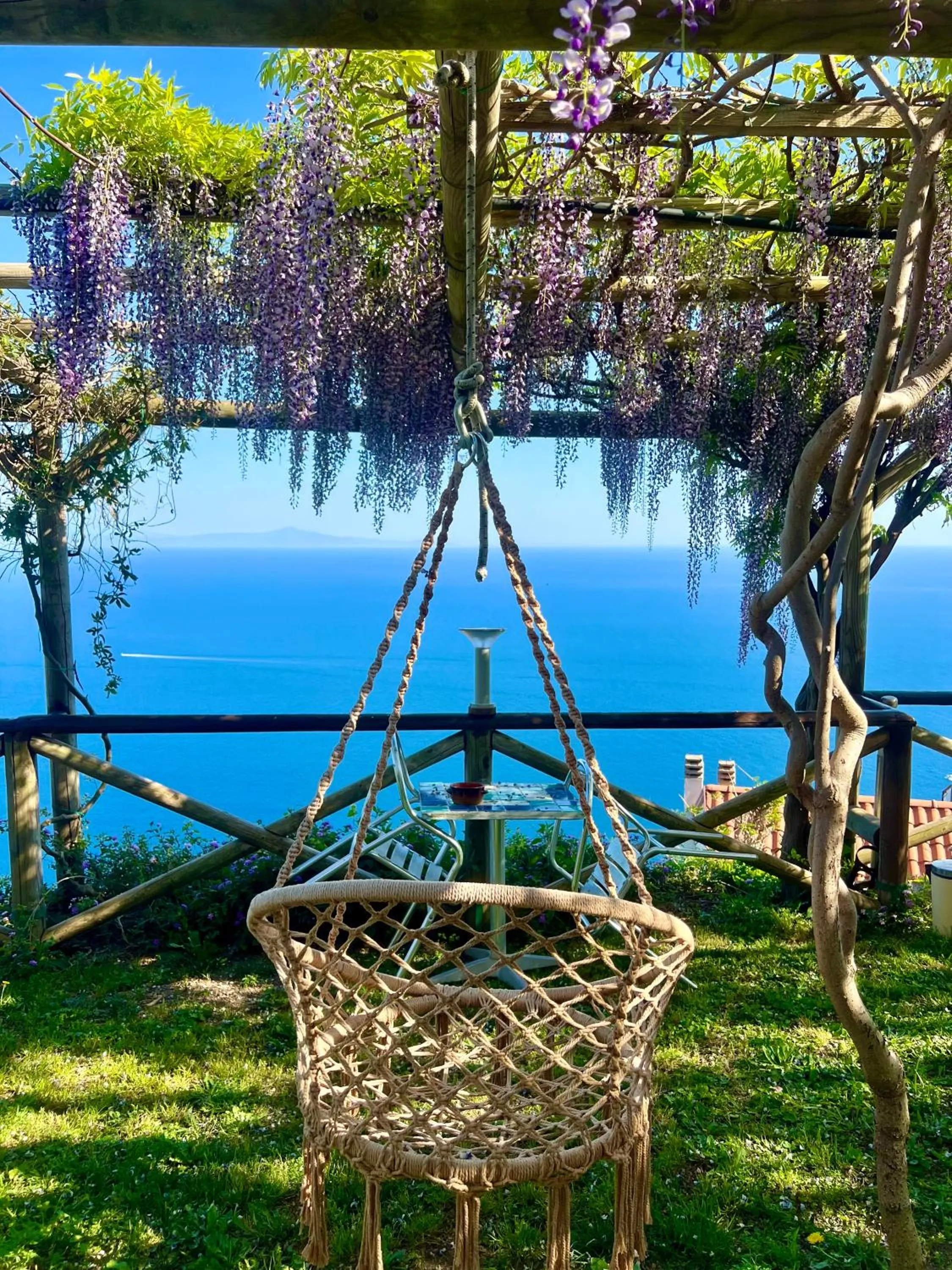 Spring in B&B Il Pavone