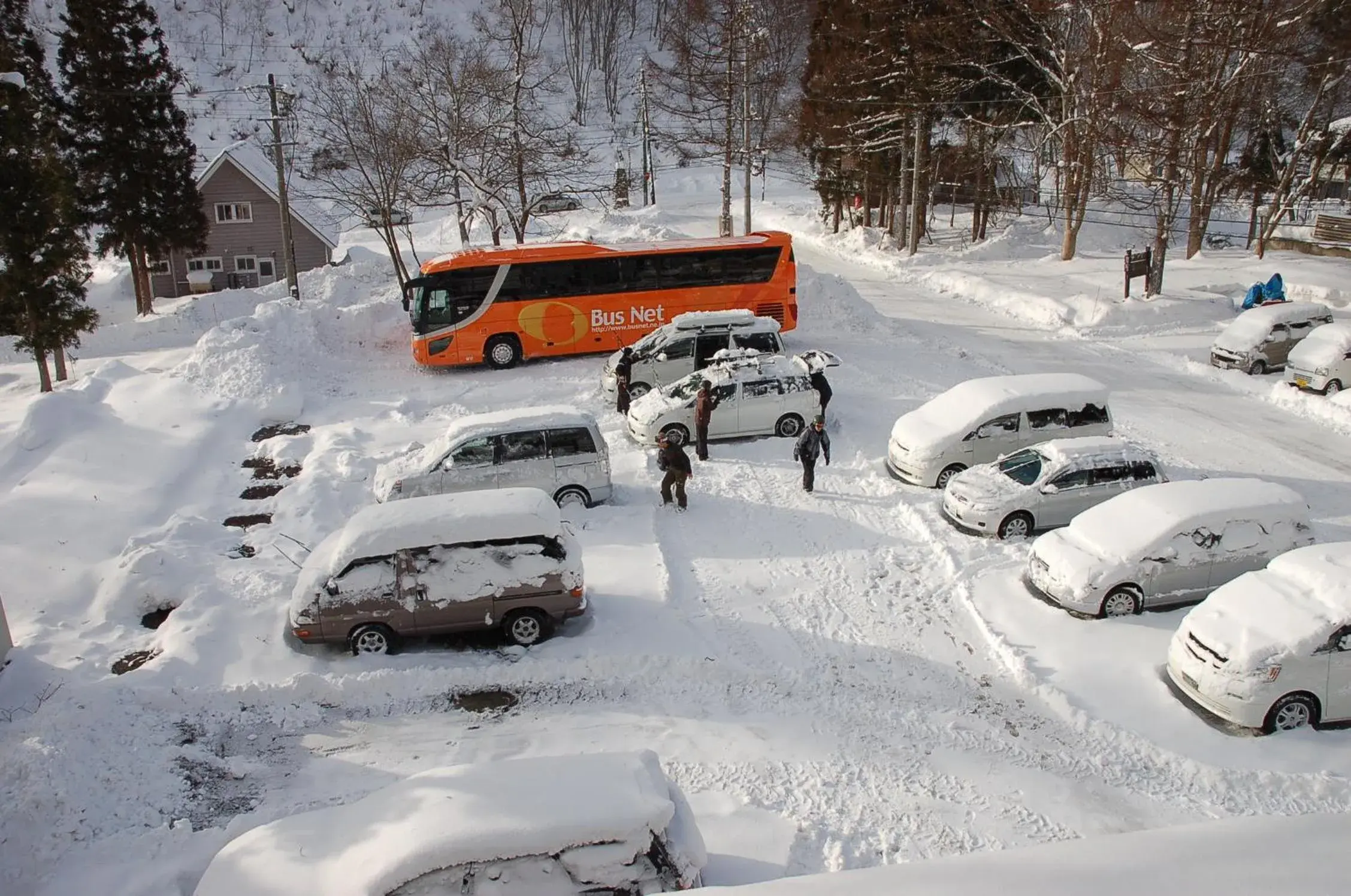Parking, Winter in Hotel Mont Blanc Hakuba