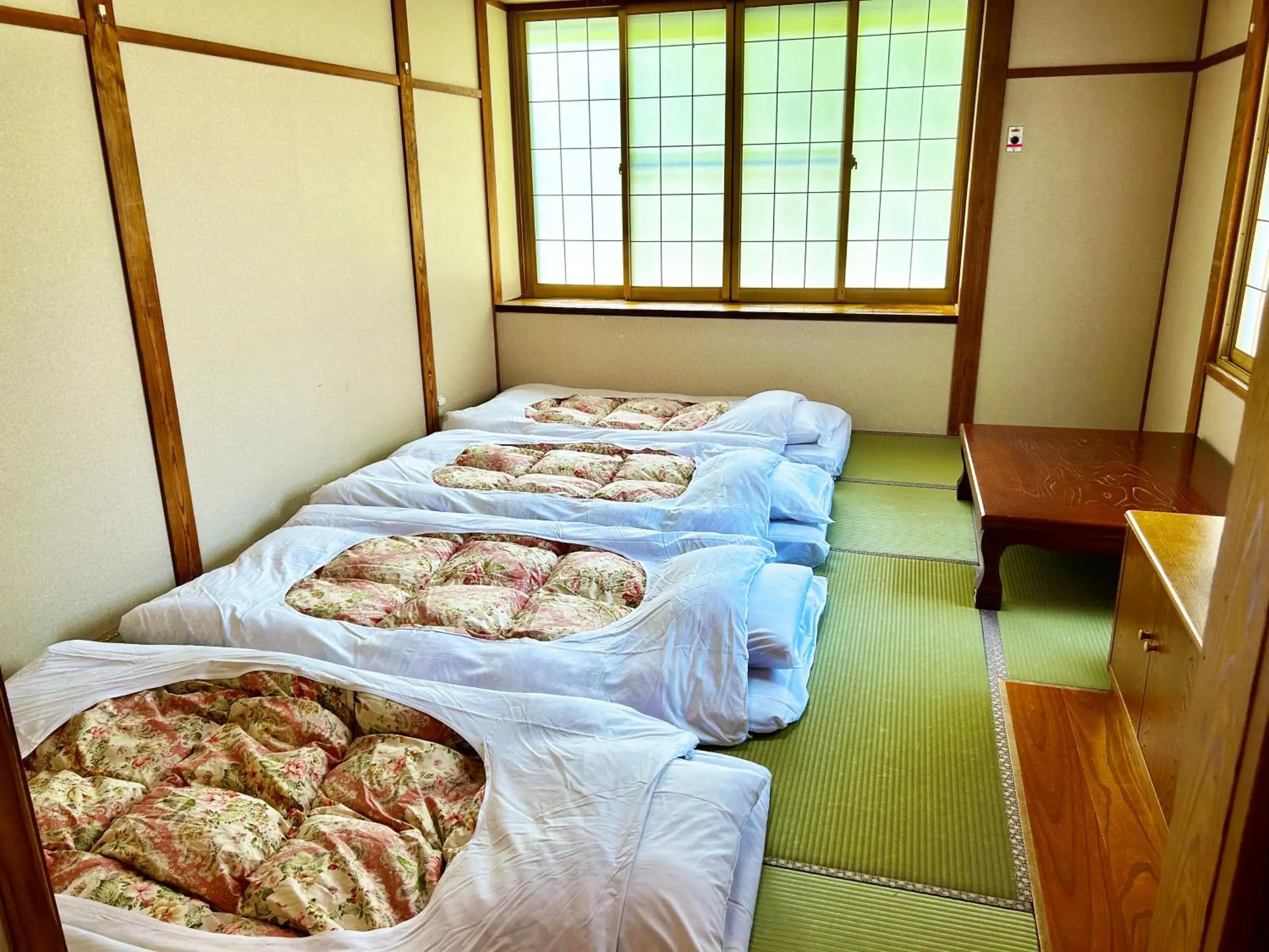 Bed in Hotel Mont Blanc Hakuba