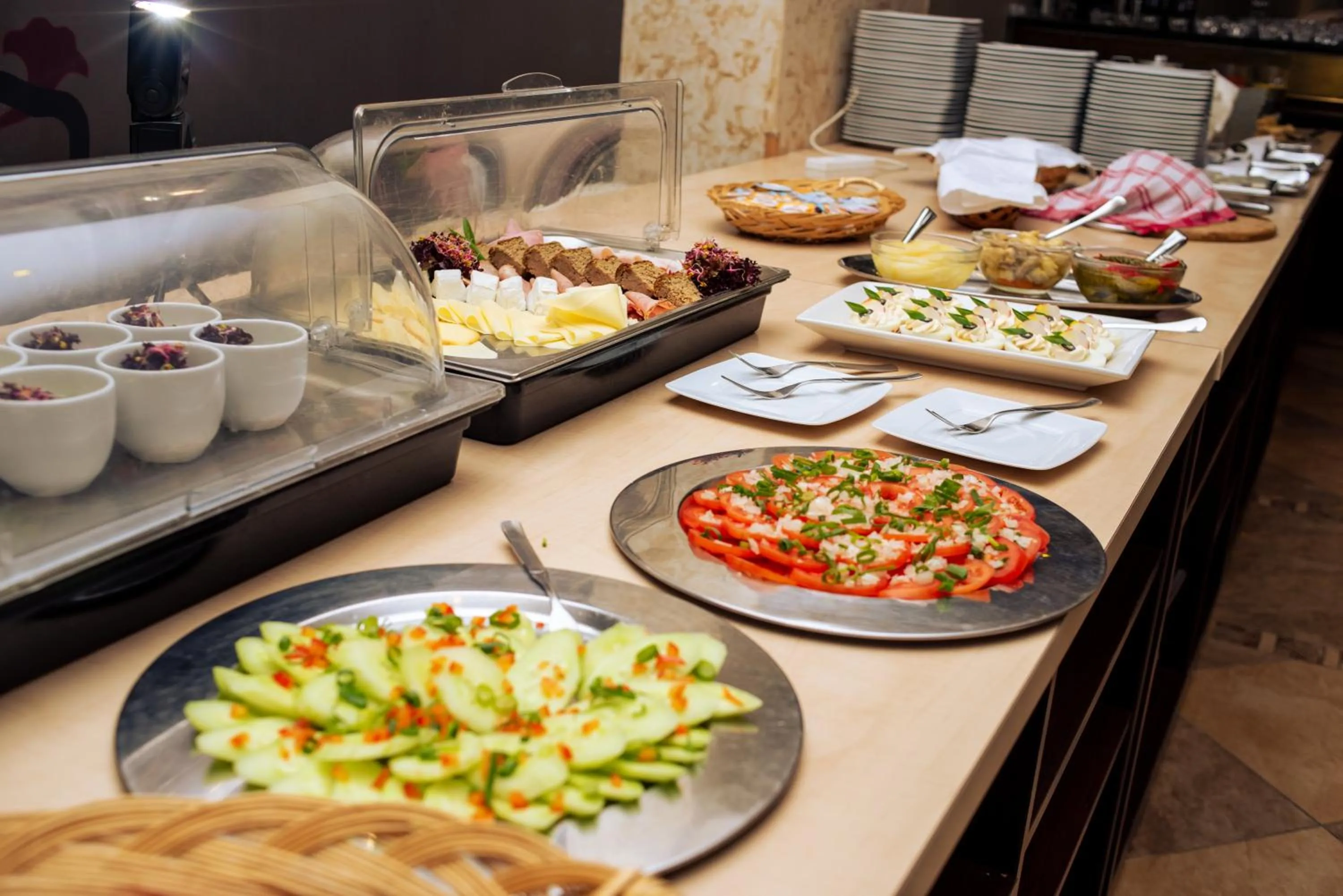 Food and drinks in Hotel Logos