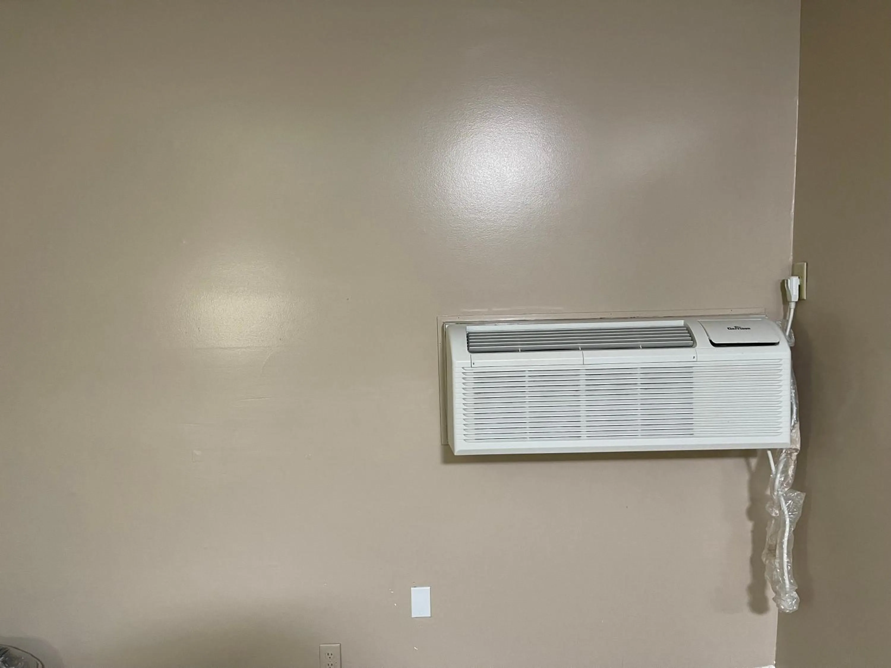 Living room in Economy Inn & Suites