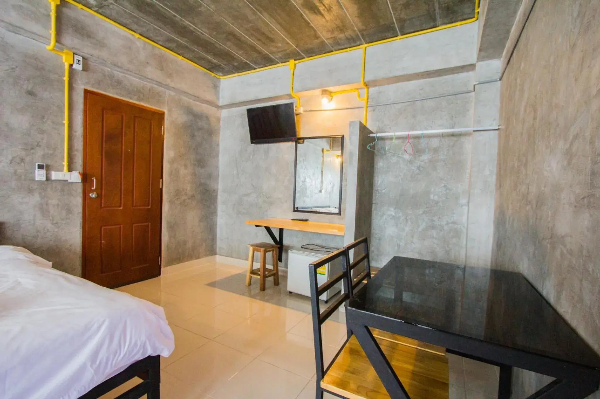 Bed in The Sky Loft Hotel Bed in The Sky Loft Hotel