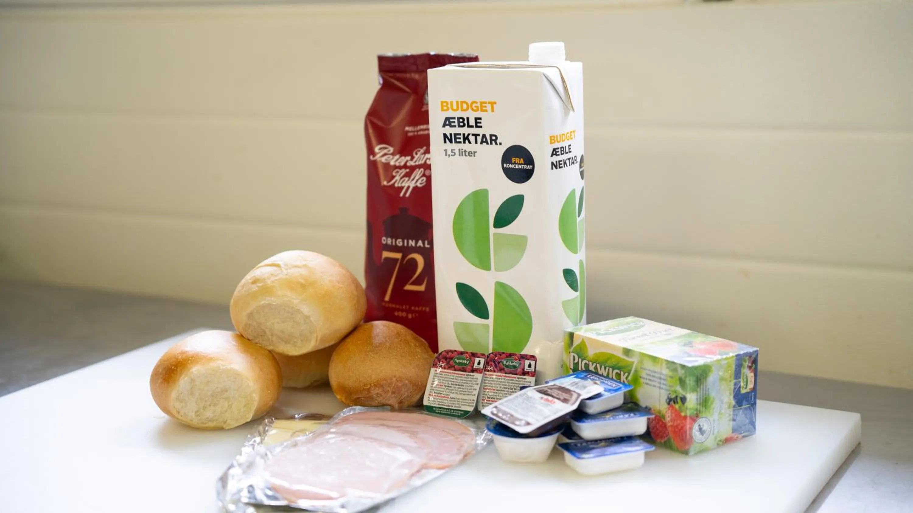 Breakfast in Hilmors Overnatning