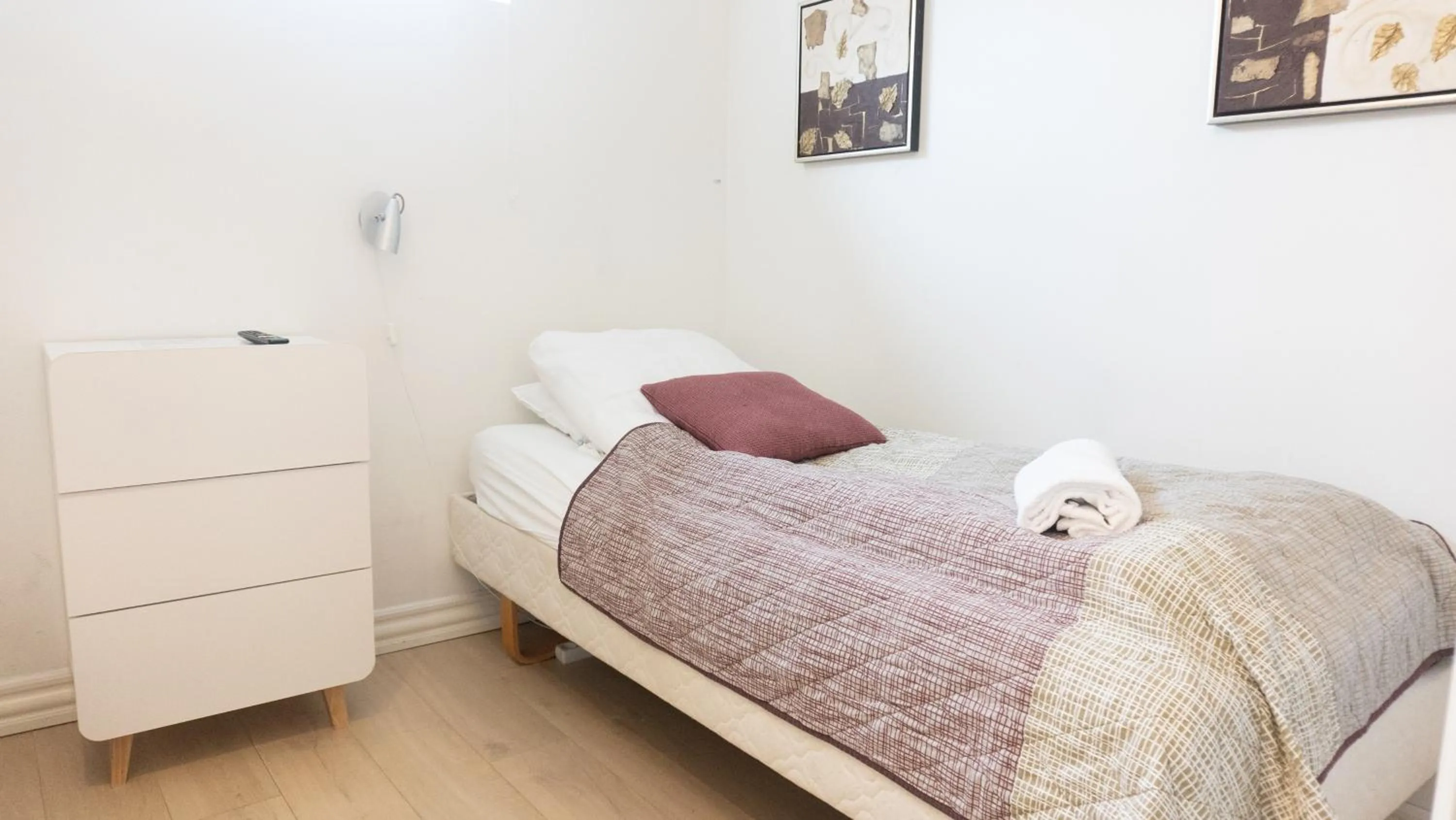 Bedroom in Hilmors Overnatning