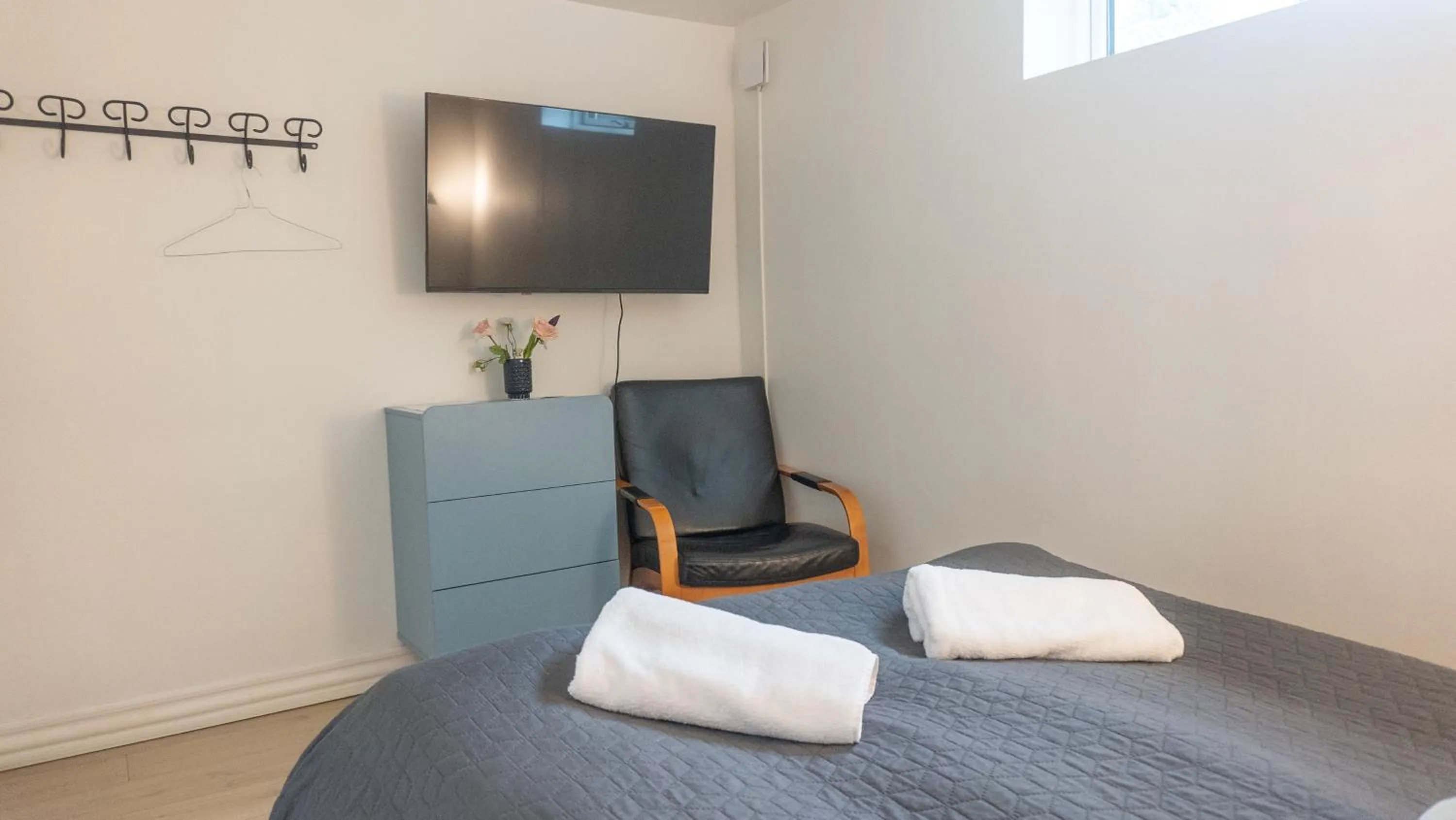 Bedroom in Hilmors Overnatning