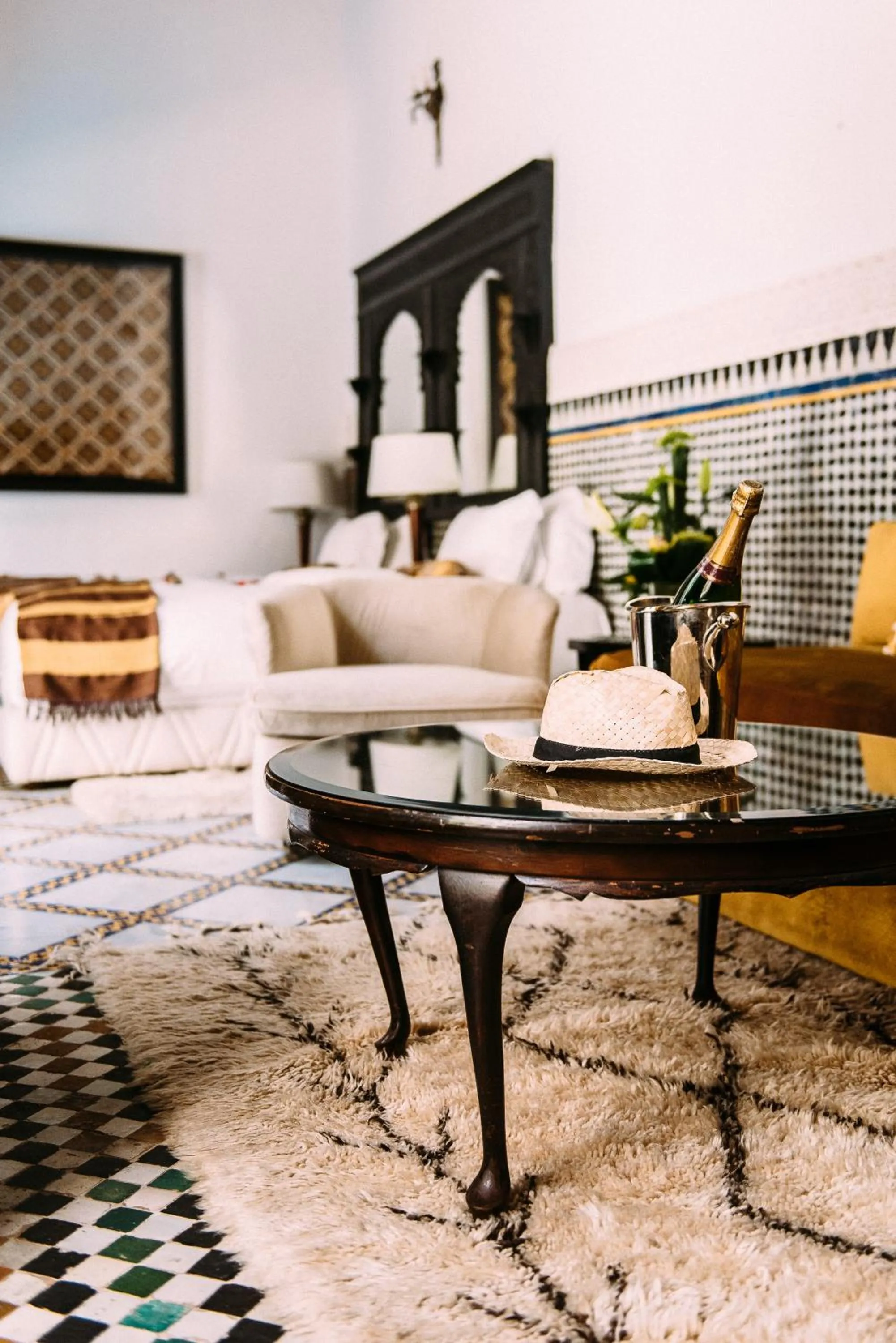 Dining area in Riad Maison Bleue and Spa