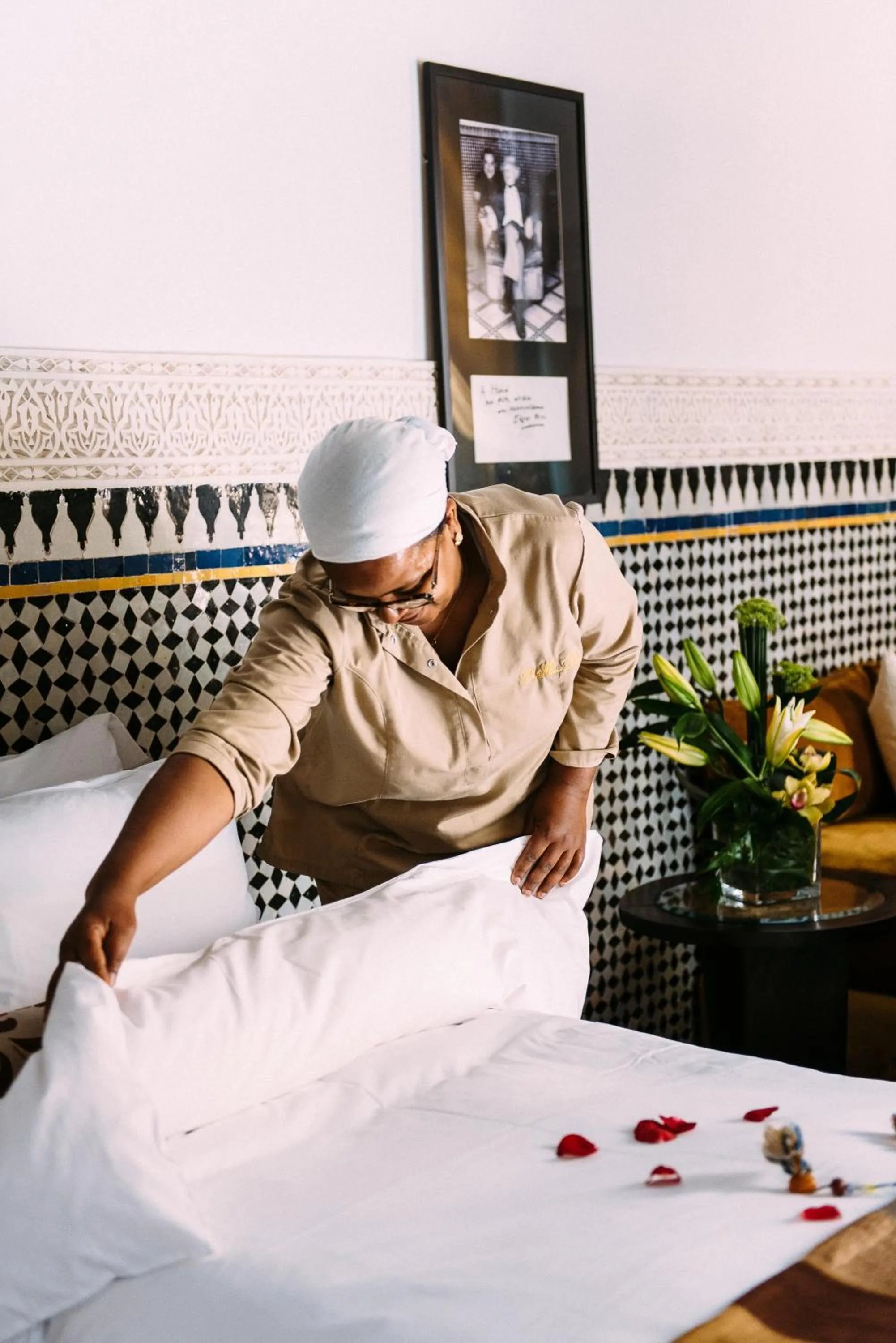 Bedroom, Bed in Riad Maison Bleue and Spa