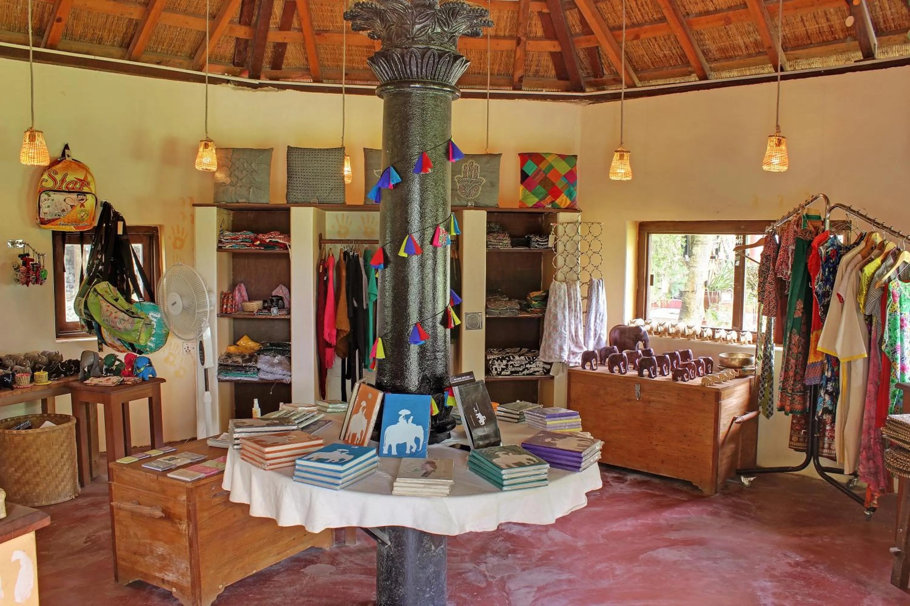 On-site shops in Sapana Village Lodge