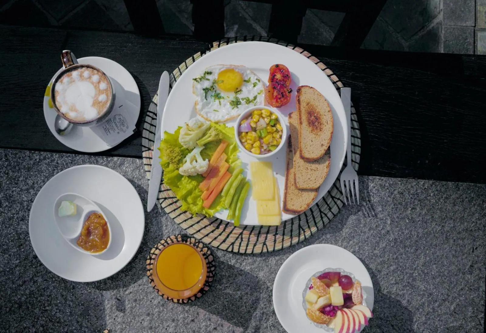 Breakfast in Sapana Village Lodge