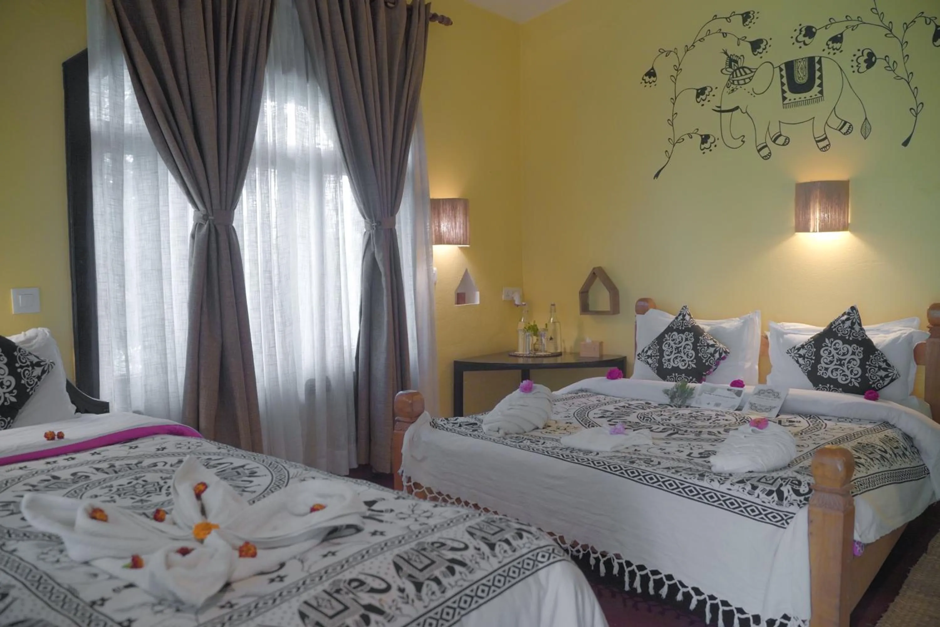 Bed in Sapana Village Lodge