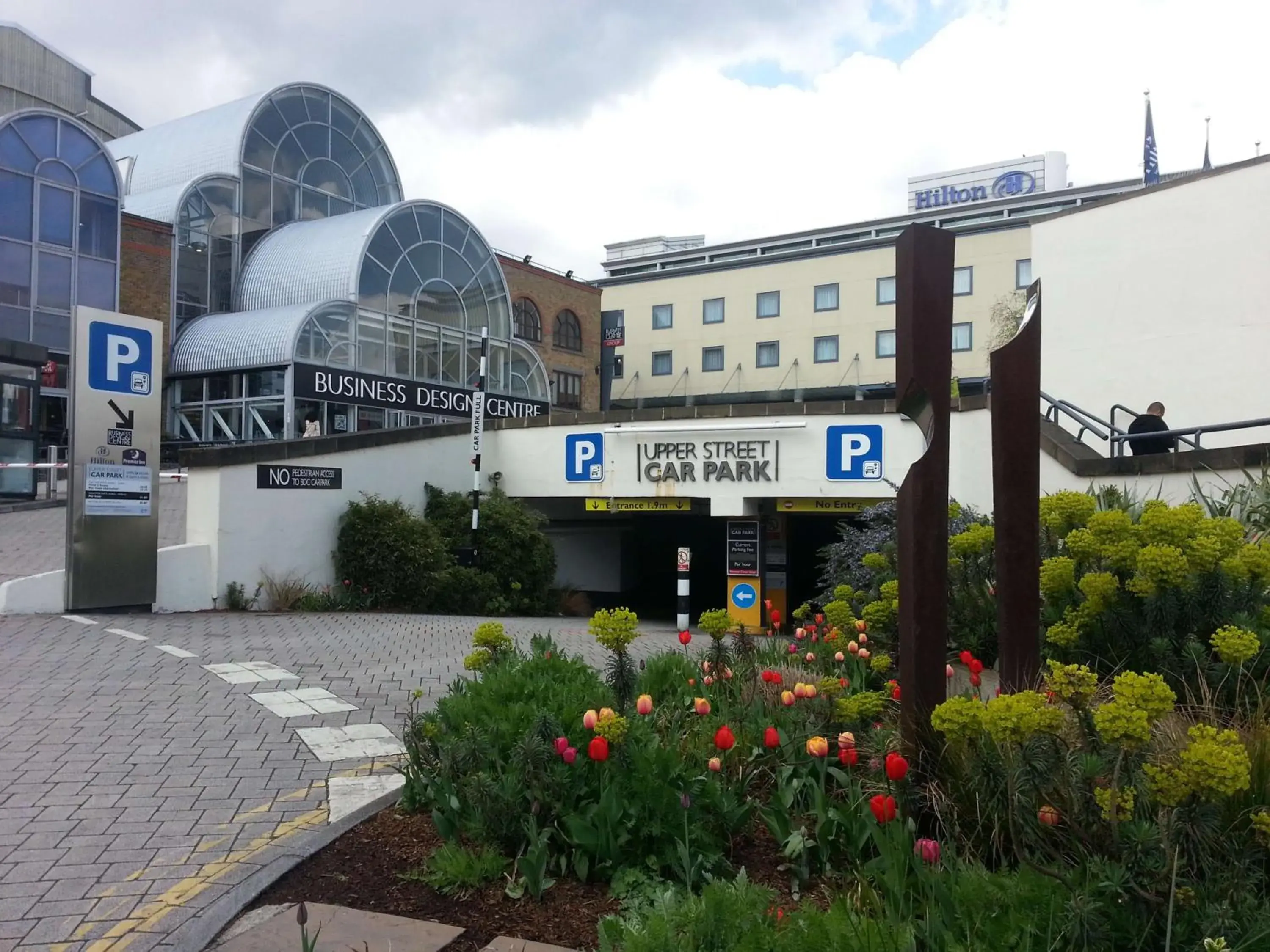 Property building in Hilton London Angel Islington Property building in Hilton London Angel Islington