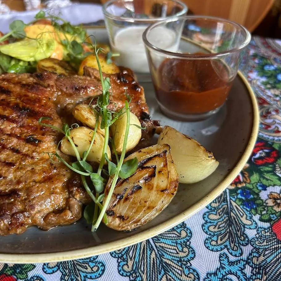 Restaurant/places to eat in Hotel Panorama