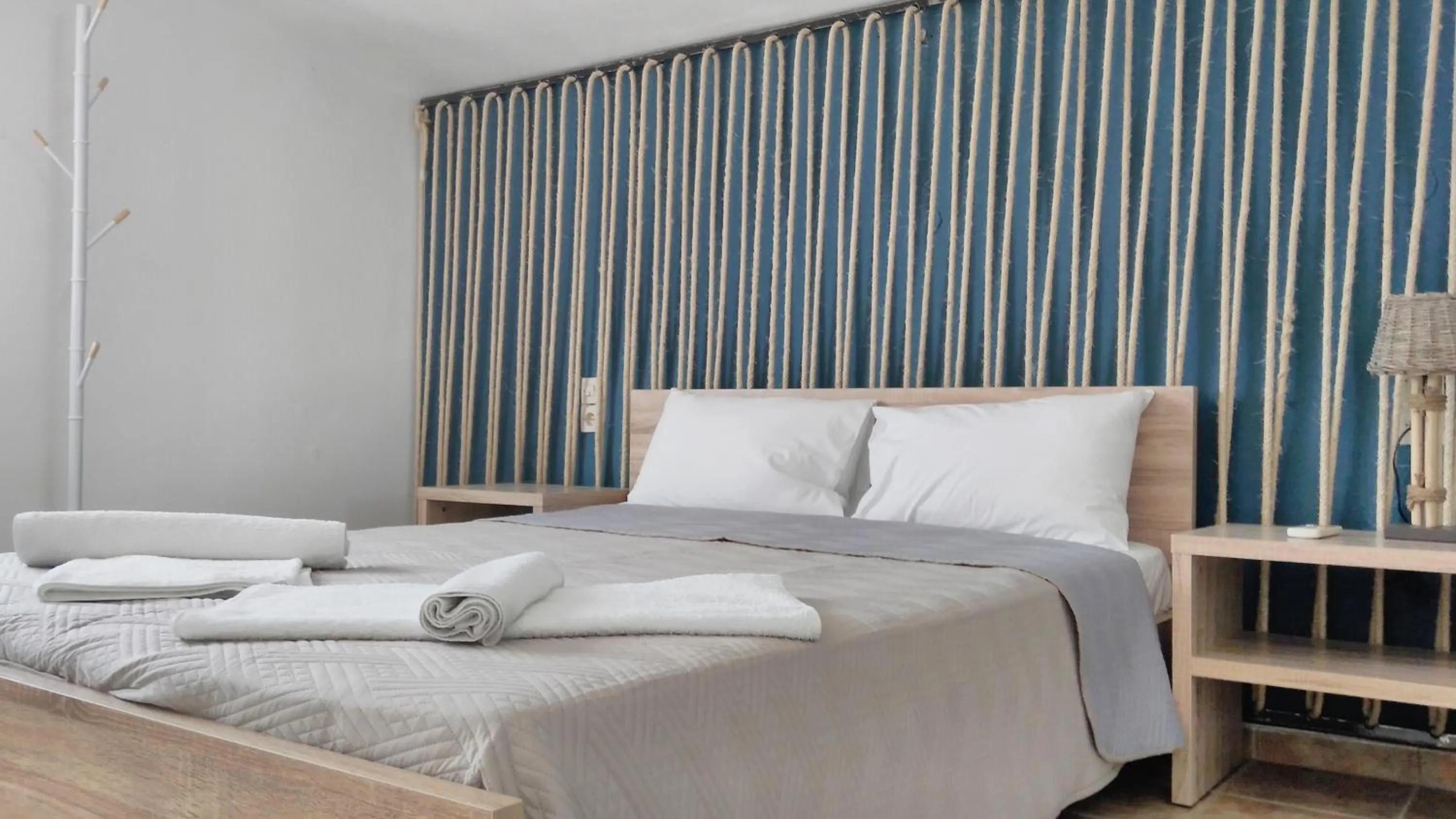 Photo of the whole room in Villa Maraki