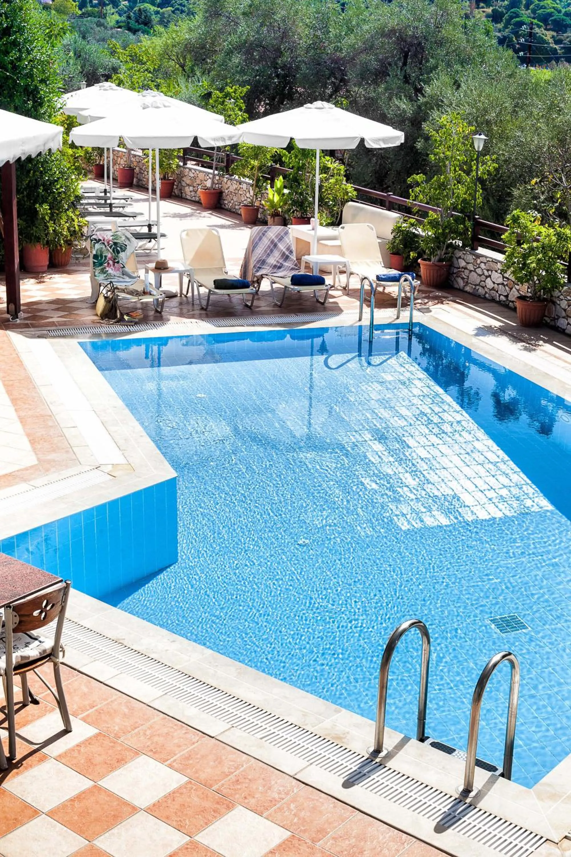 Area and facilities in Villa Maraki