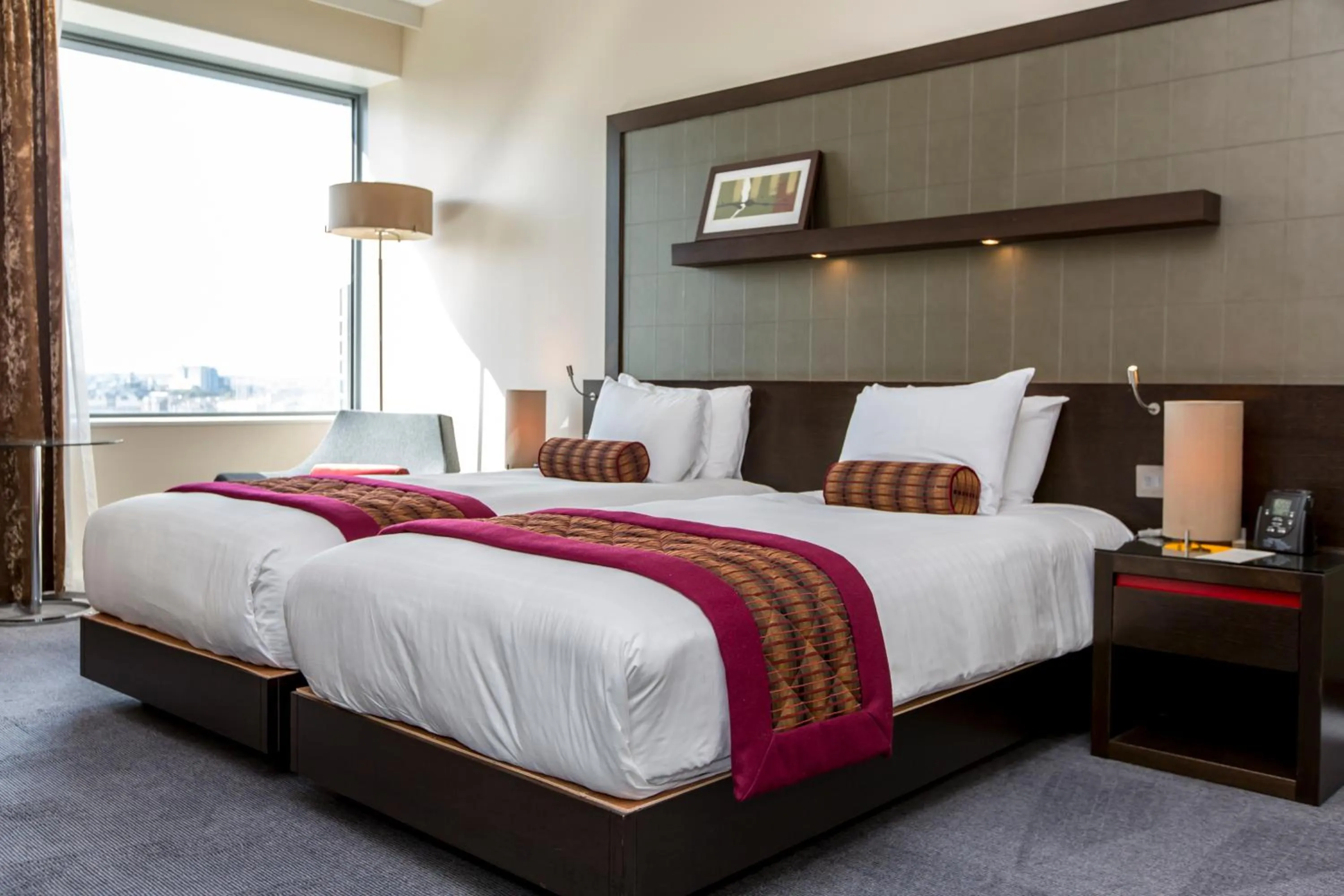 Bed in Hilton London Canary Wharf