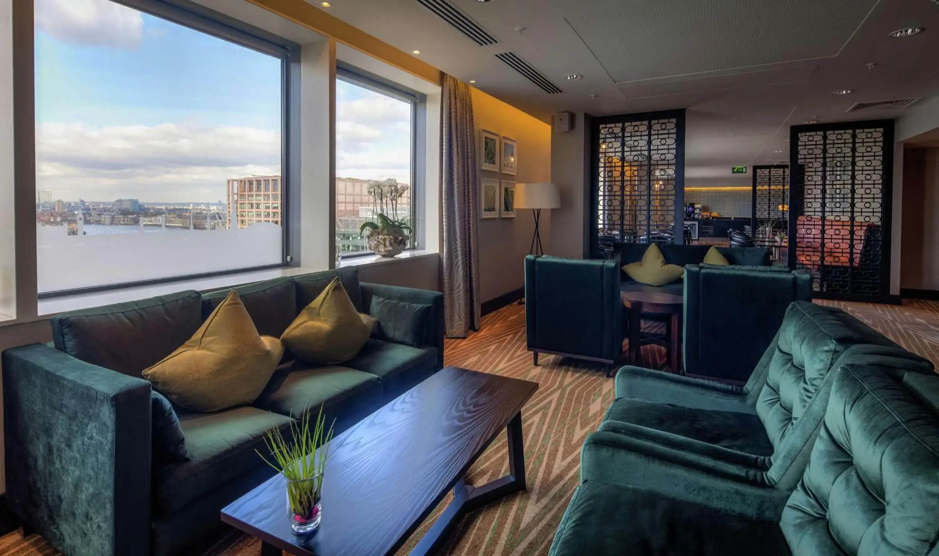 Property building in Hilton London Canary Wharf Property building in Hilton London Canary Wharf