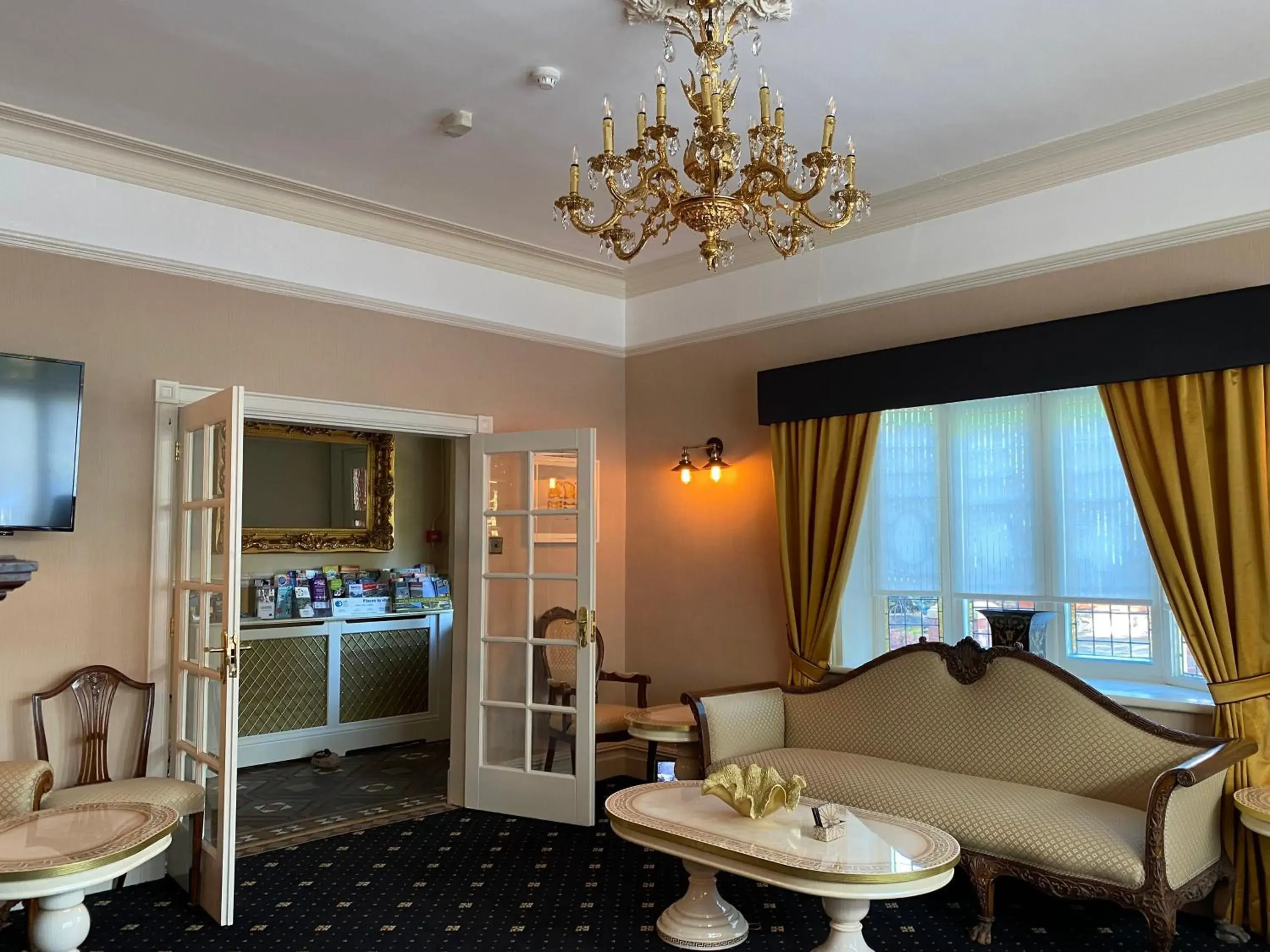 TV and multimedia, Bed in Chester House Guest House TV and multimedia, Bed in Chester House Guest House