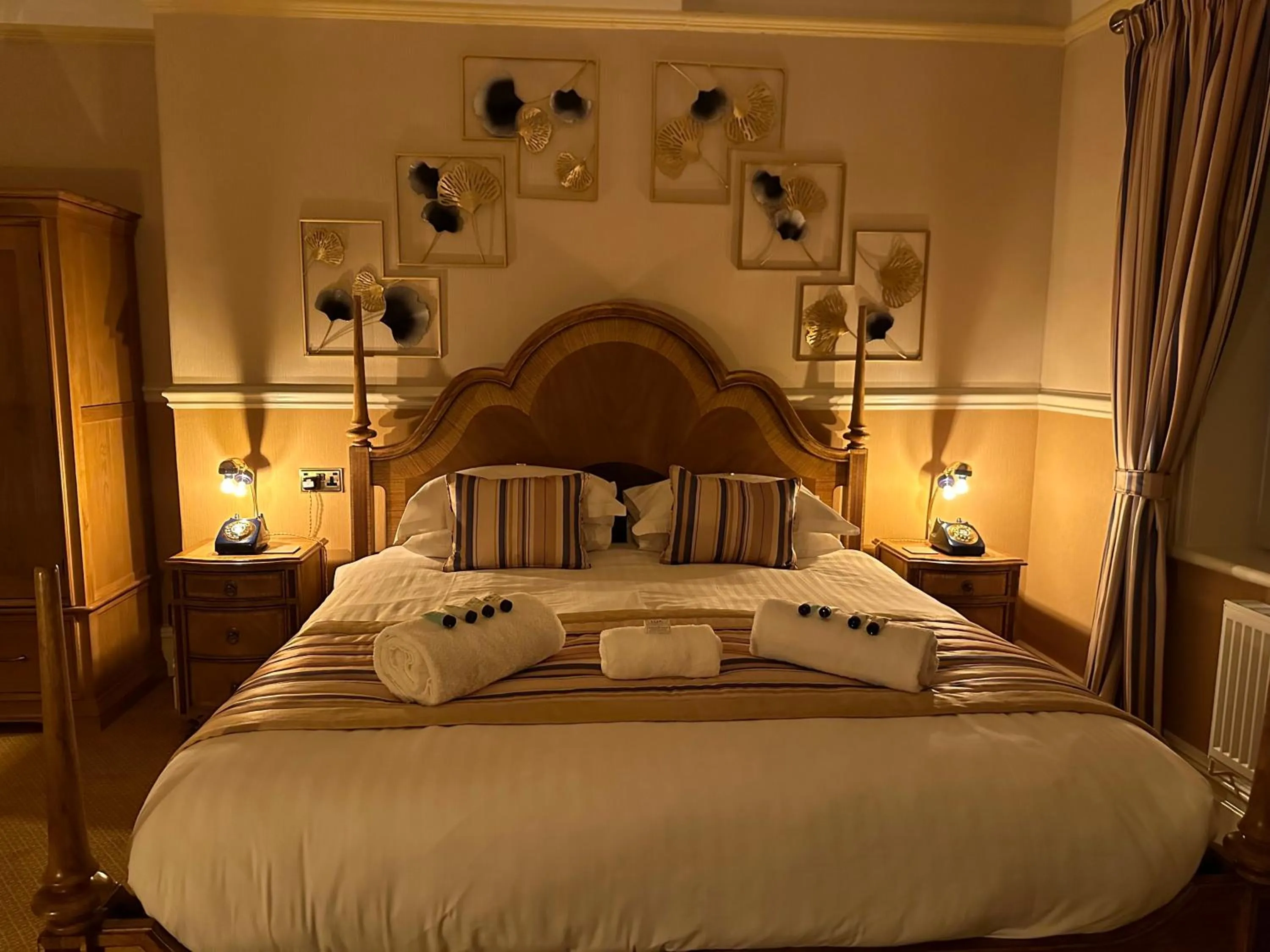 Bed in Chester House Guest House