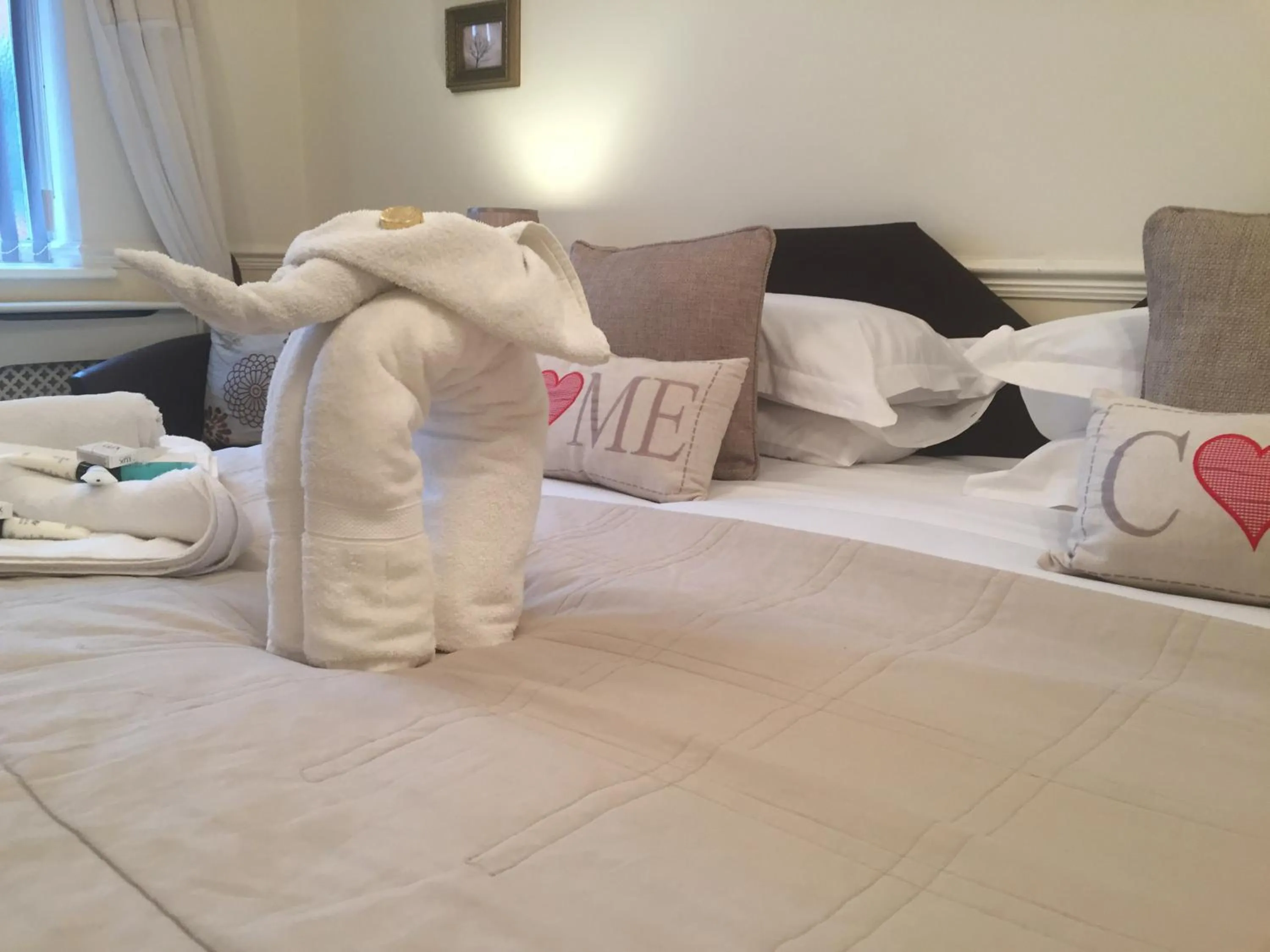 Bed in Chester House Guest House