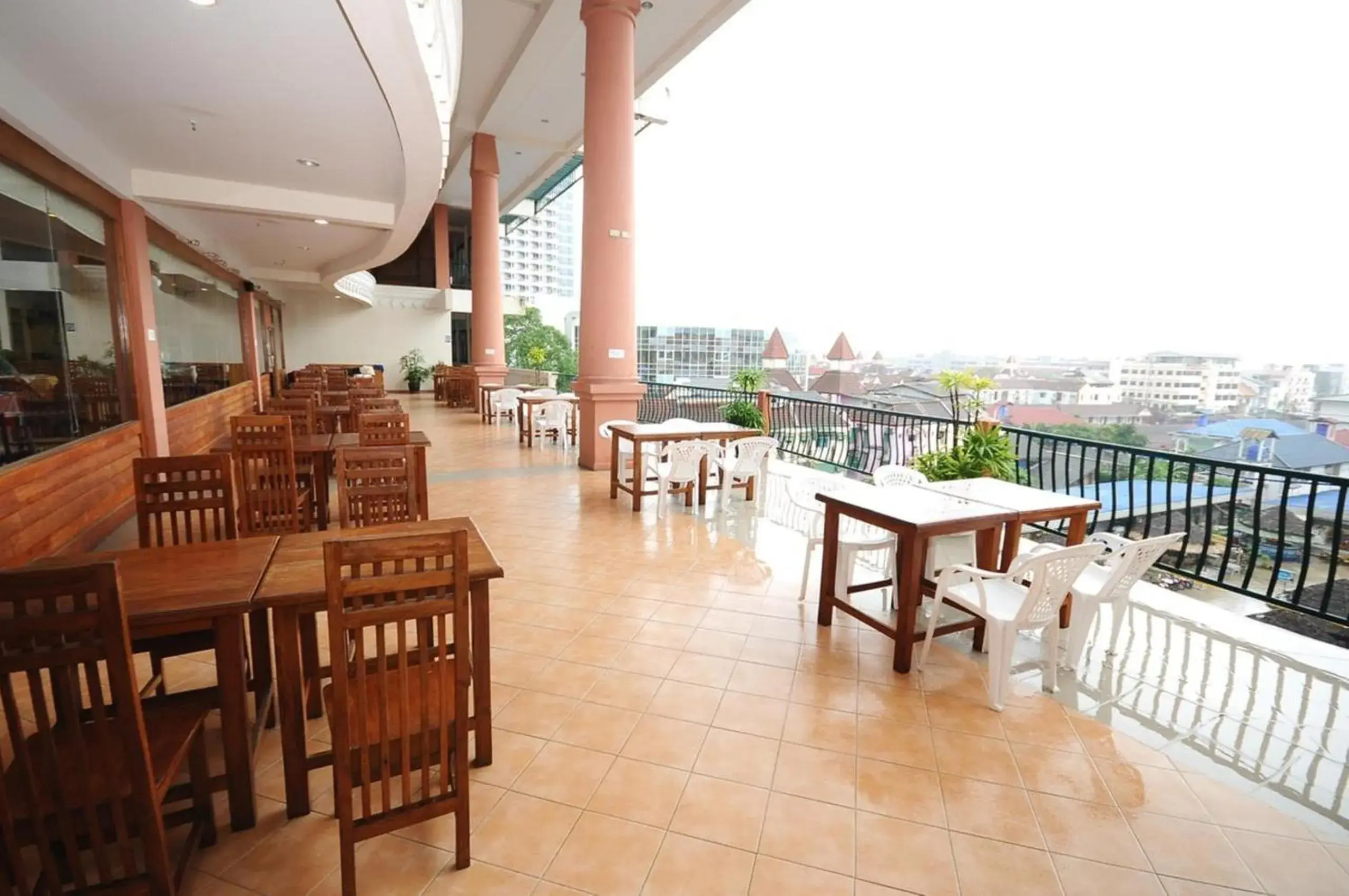 Restaurant/places to eat in Bel Aire Patong Restaurant/places to eat in Bel Aire Patong