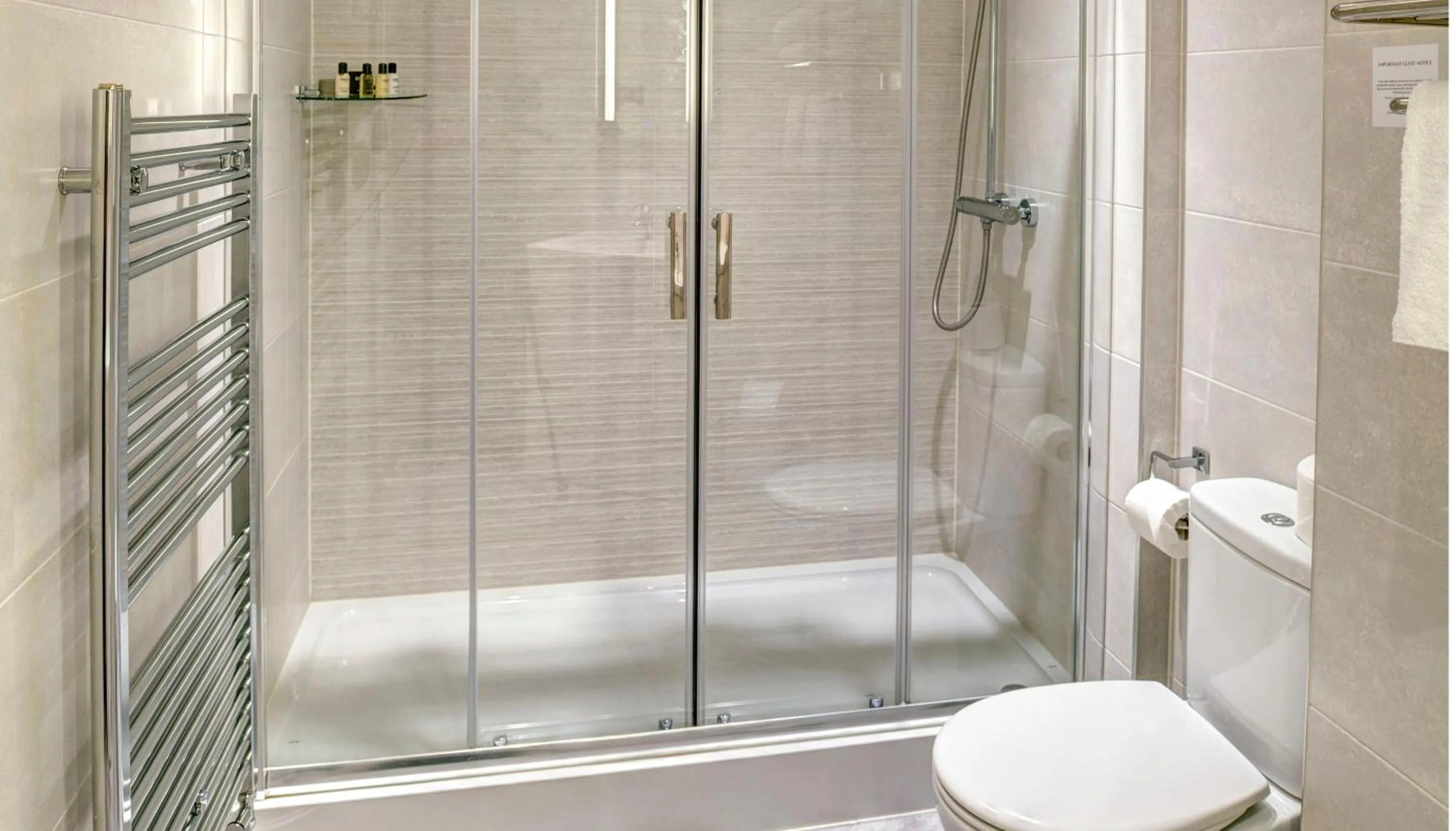 Bathroom in Best Western Weymouth Hotel Rembrandt