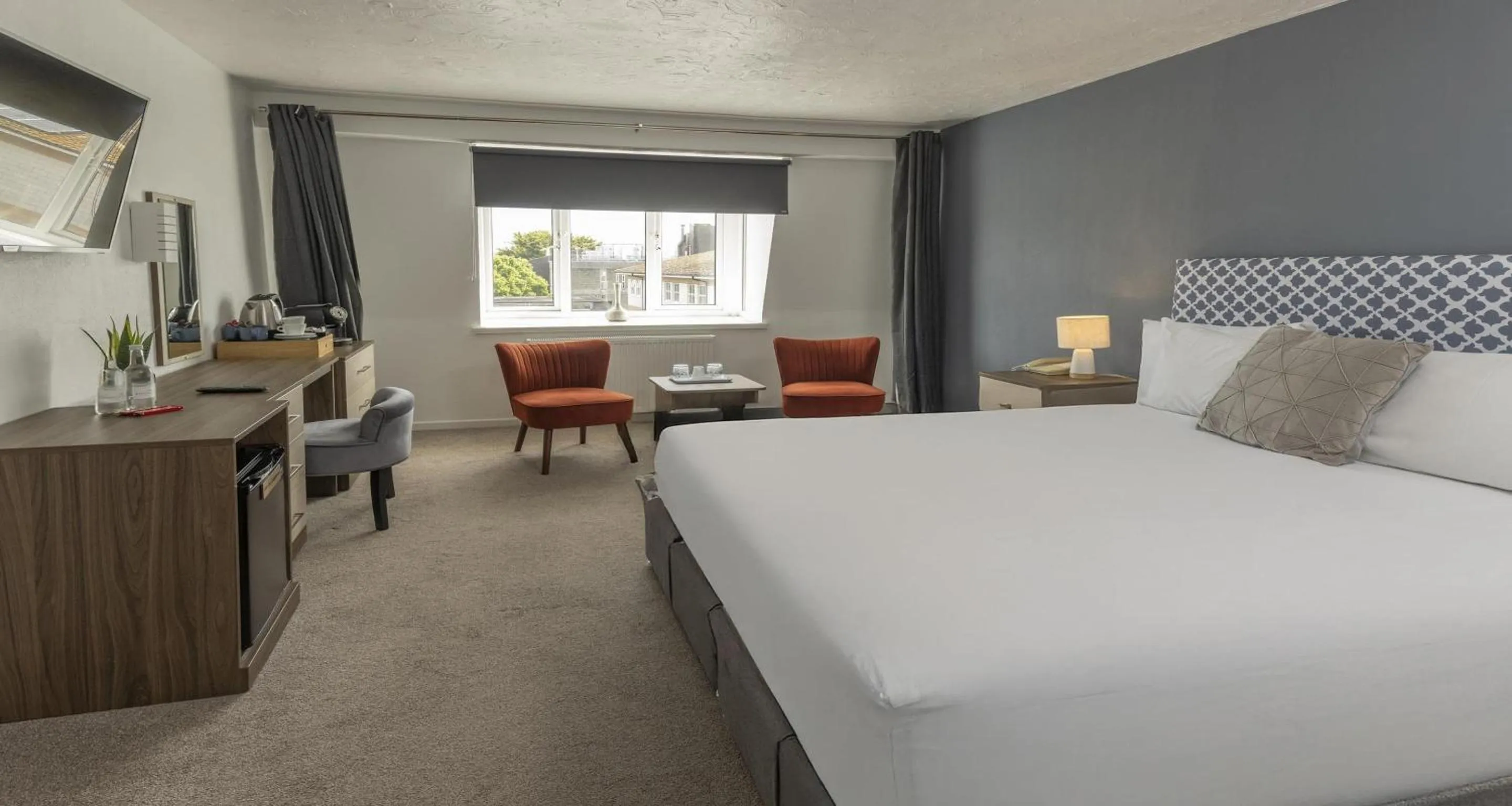 Bedroom, Bed in Best Western Weymouth Hotel Rembrandt