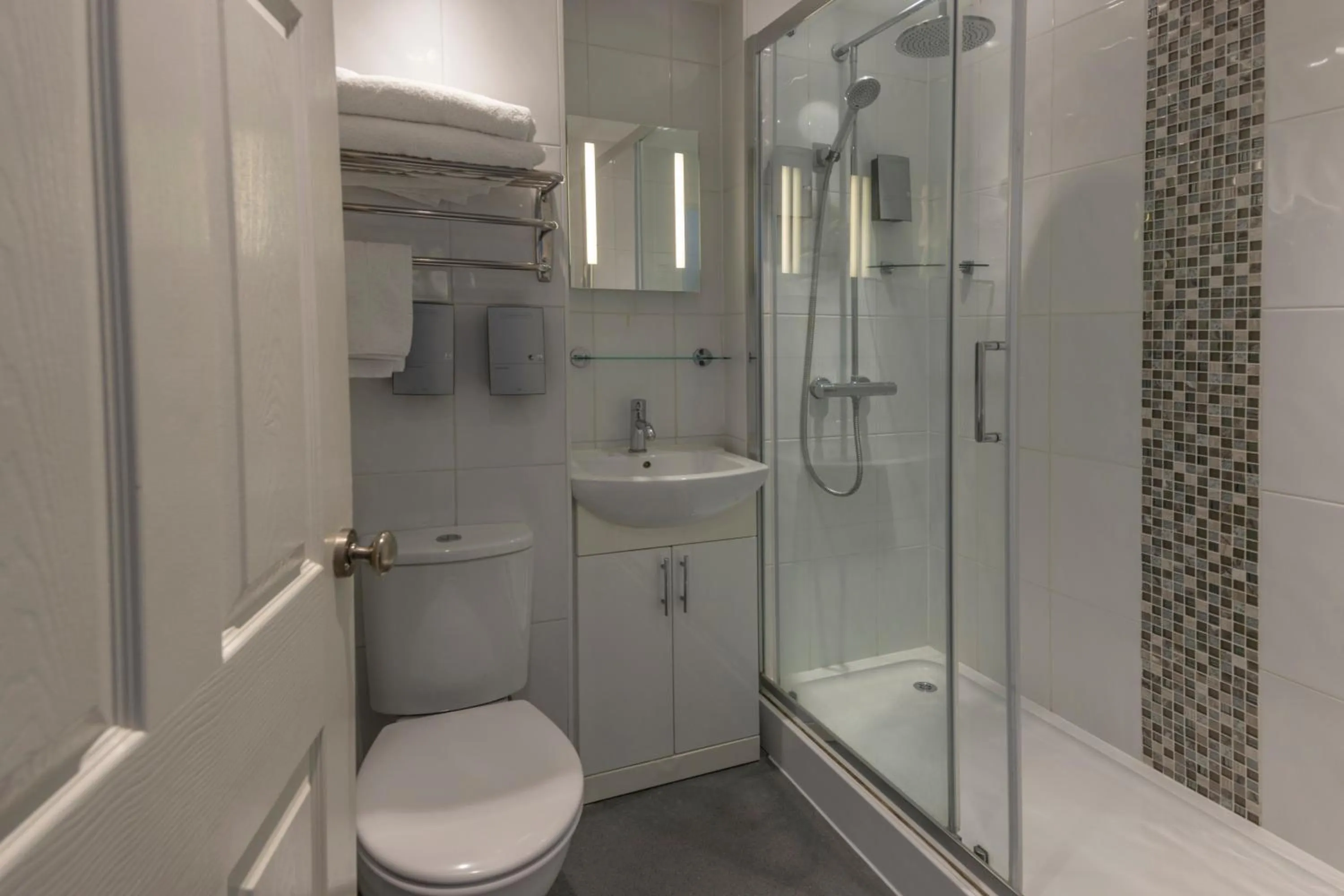 Bathroom in Best Western Weymouth Hotel Rembrandt