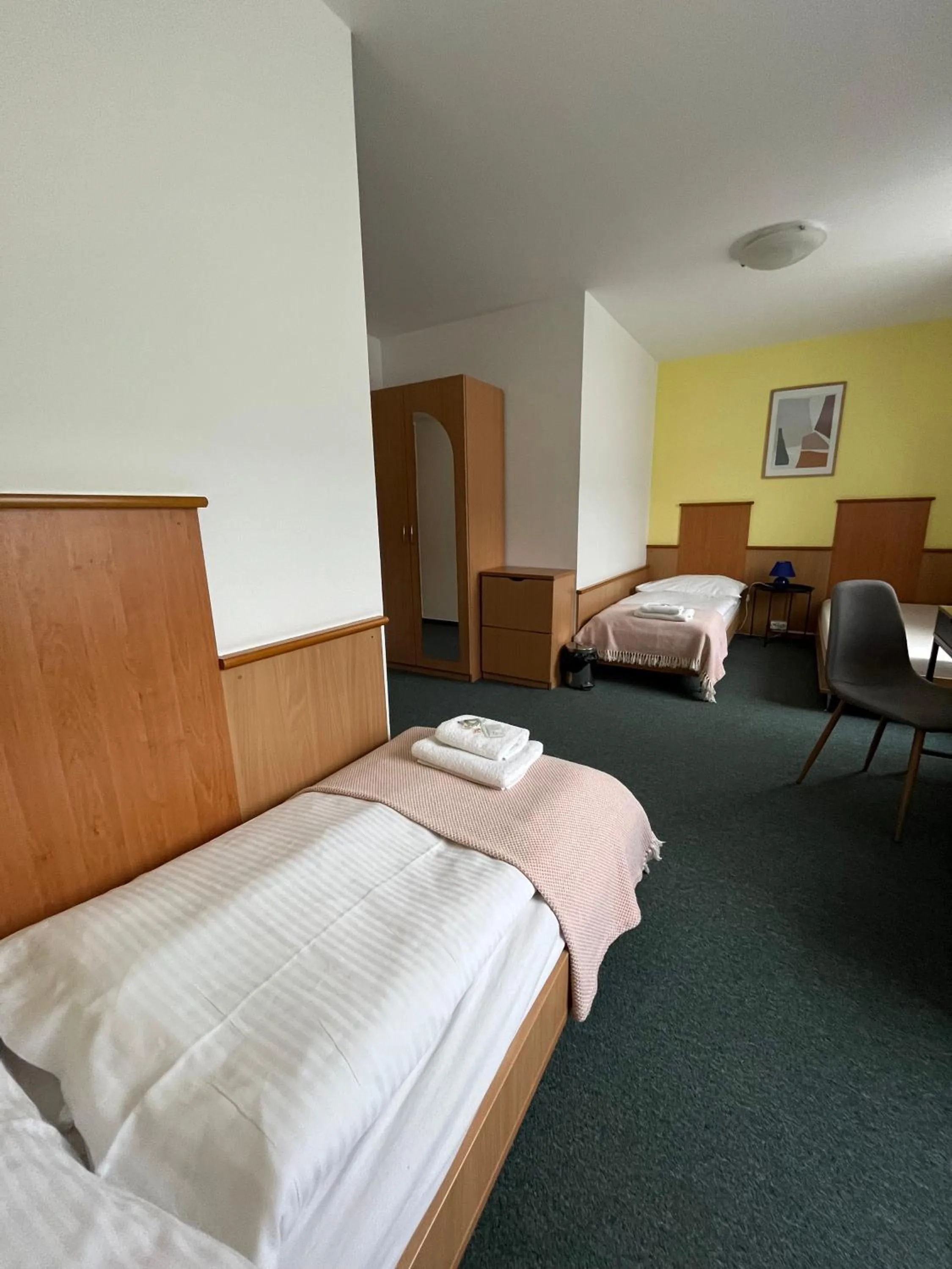 Bed in Garni G Hotel Žilina