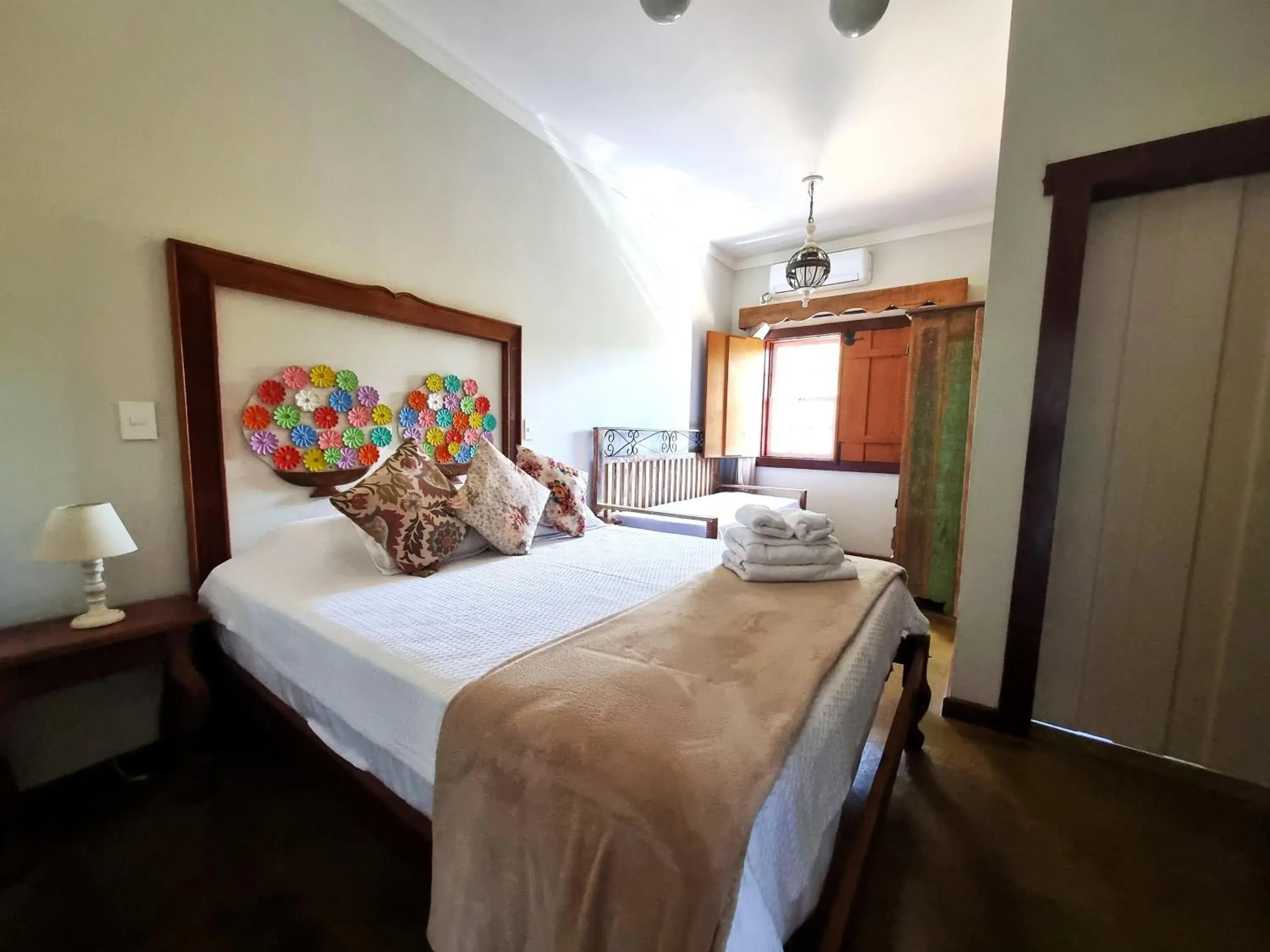 Queen Room in Pousada Dom Xavier Queen Room in Pousada Dom Xavier