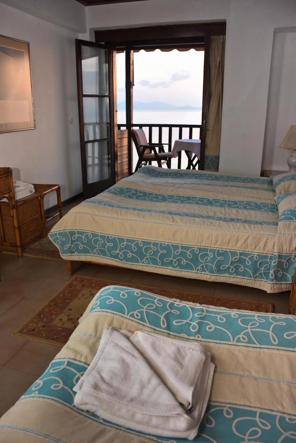 TV and multimedia, Bed in Maistrali Hotel