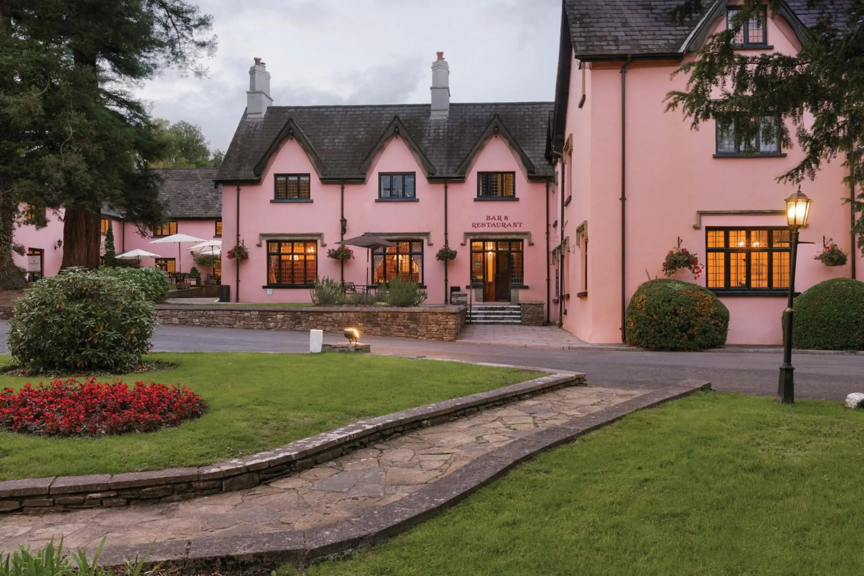 Property building in Cwrt Bleddyn Hotel & Spa Property building in Cwrt Bleddyn Hotel & Spa