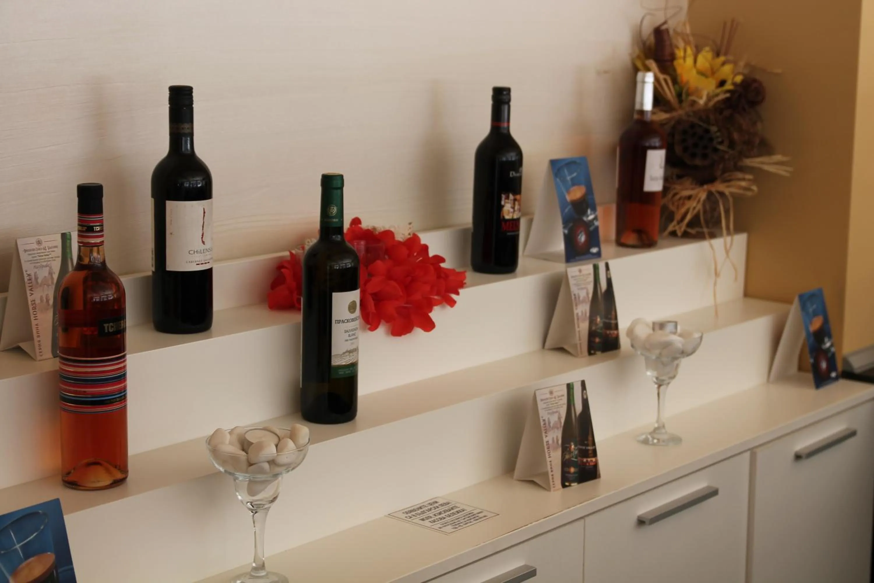 Restaurant/places to eat in Karlovo Hotel