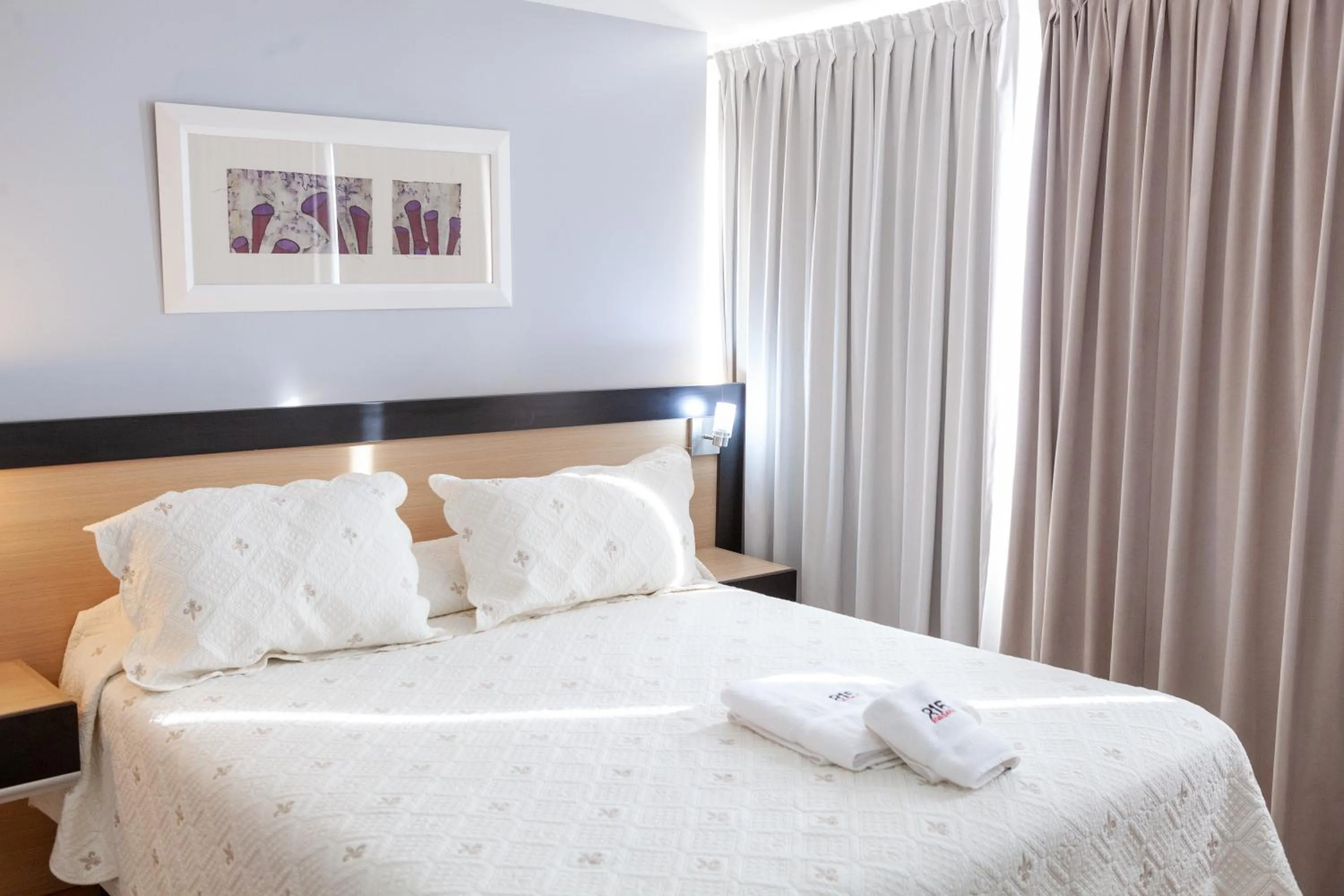 Bed in Apart Hotel Rivadavia 815