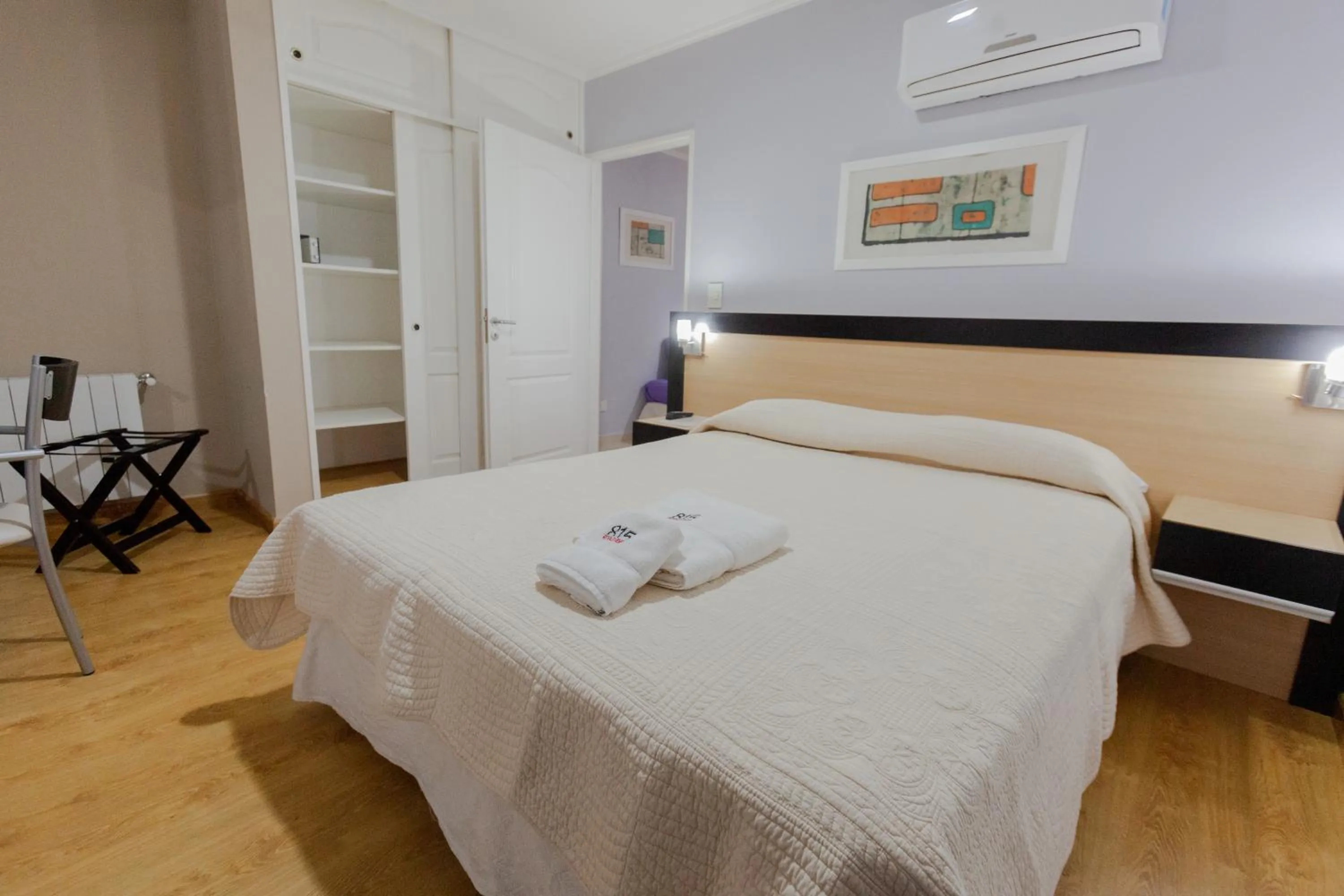 Bedroom, Bed in Apart Hotel Rivadavia 815