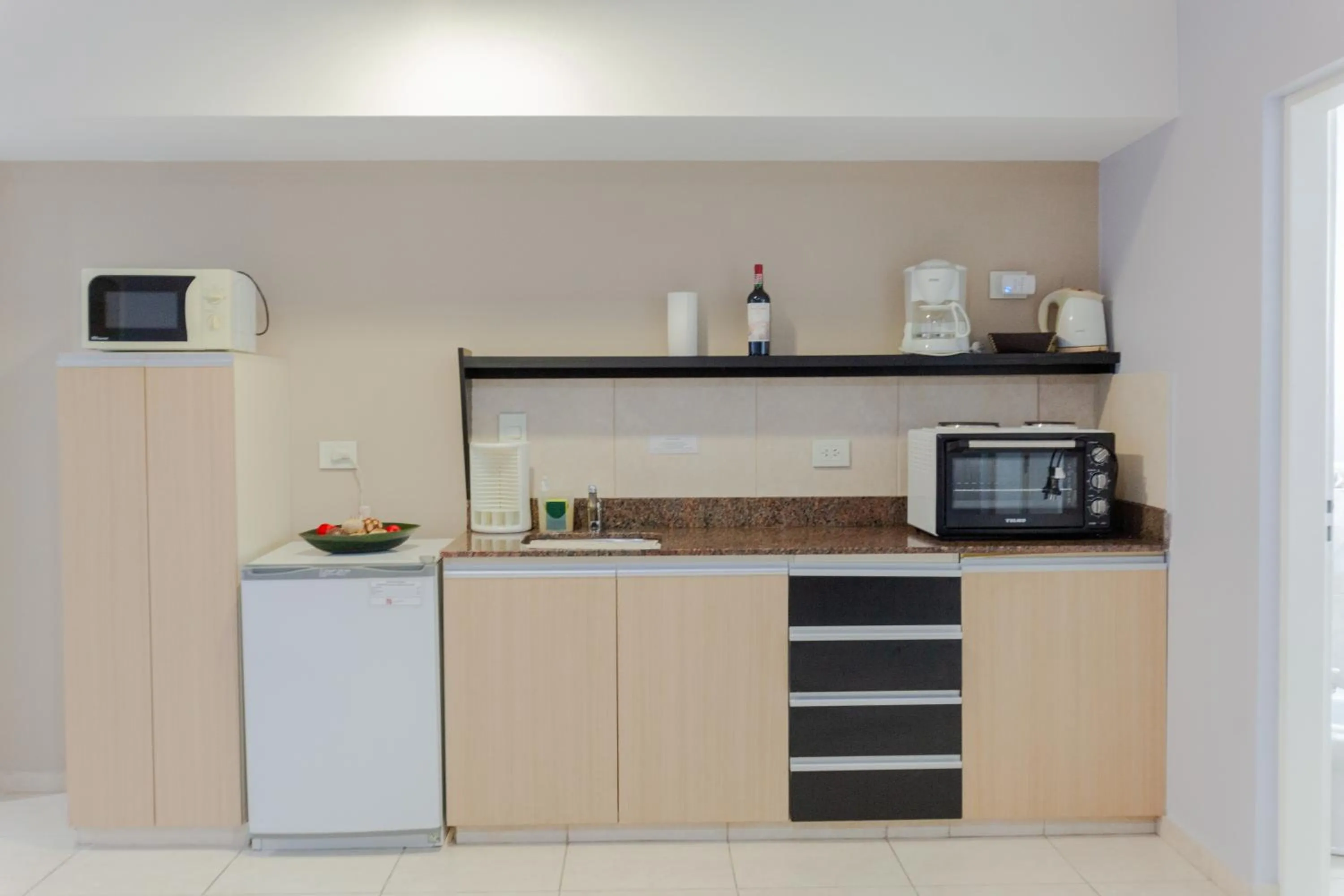 Coffee/tea facilities in Apart Hotel Rivadavia 815