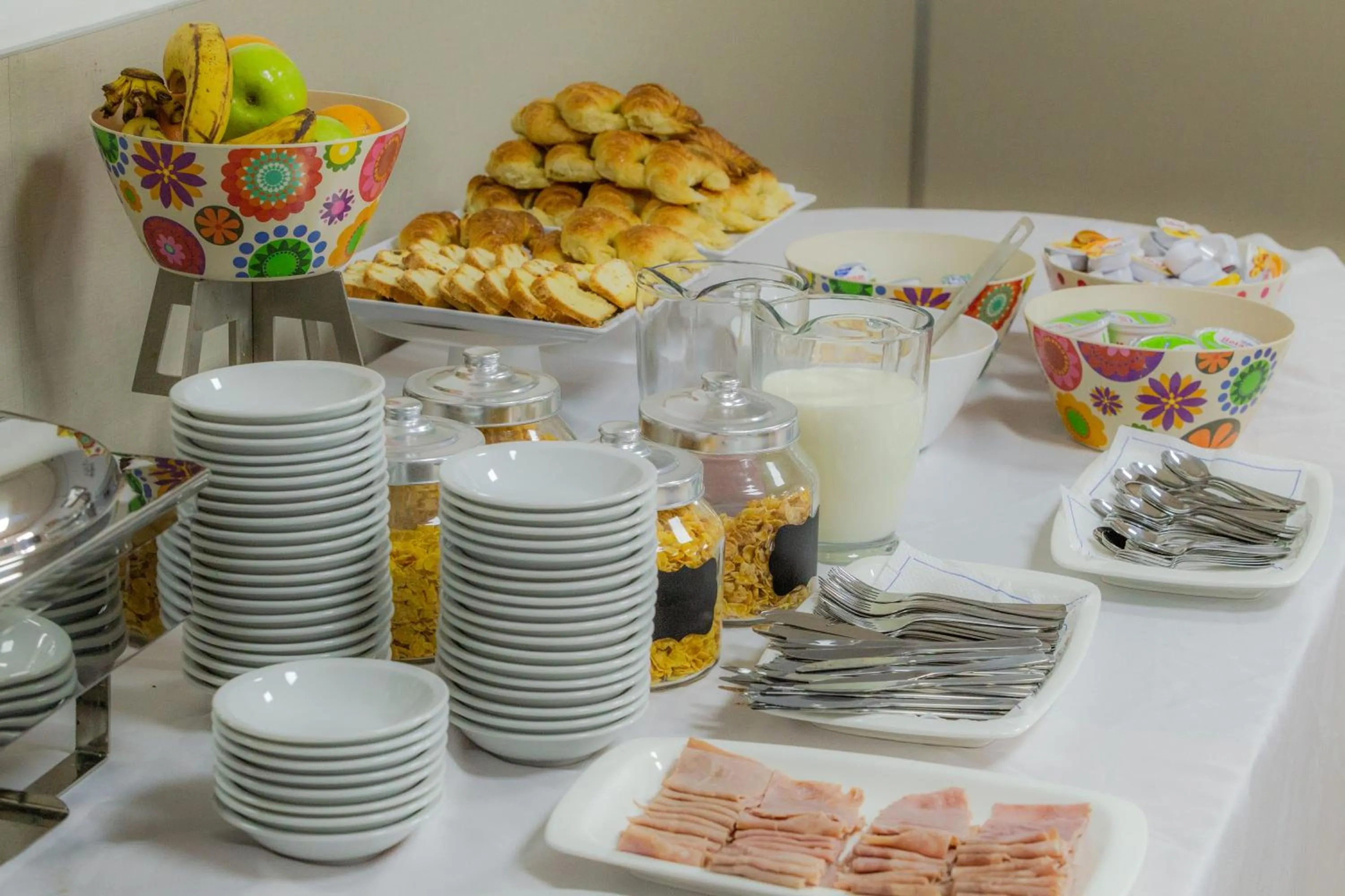 Food in Apart Hotel Rivadavia 815