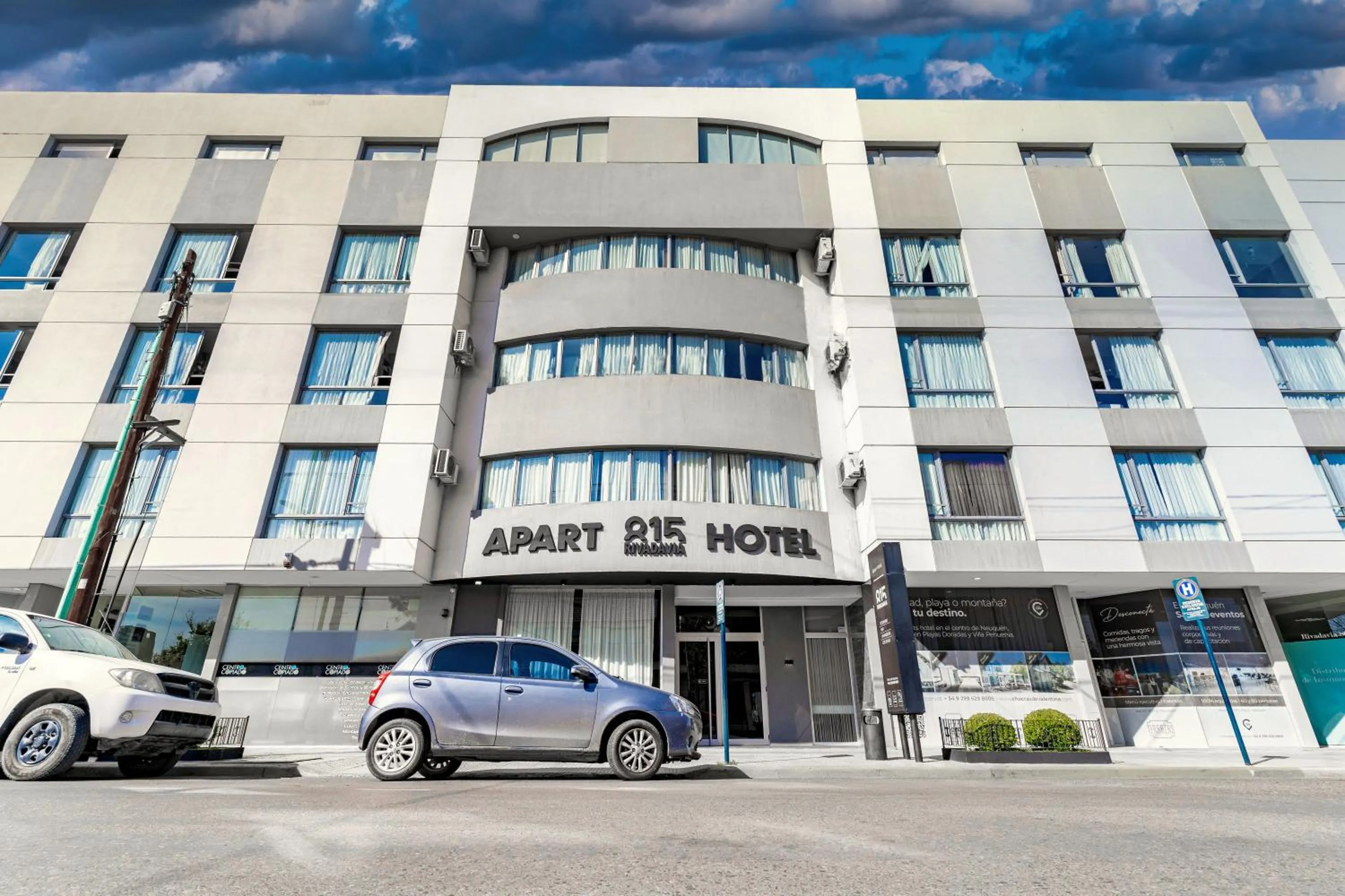 Property building in Apart Hotel Rivadavia 815