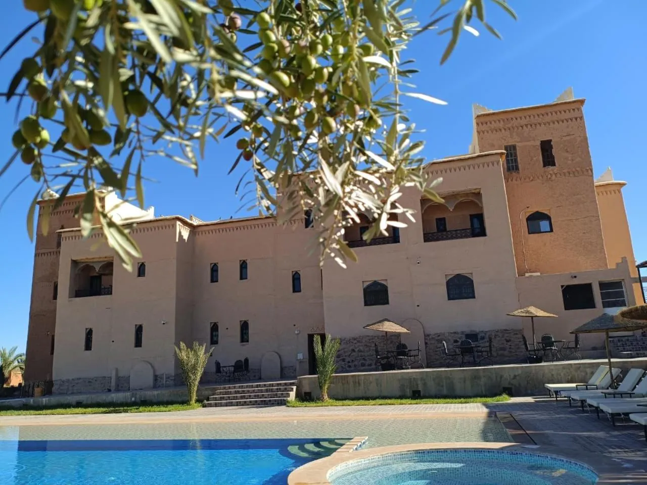 Swimming pool in Kasbah Zitoune
