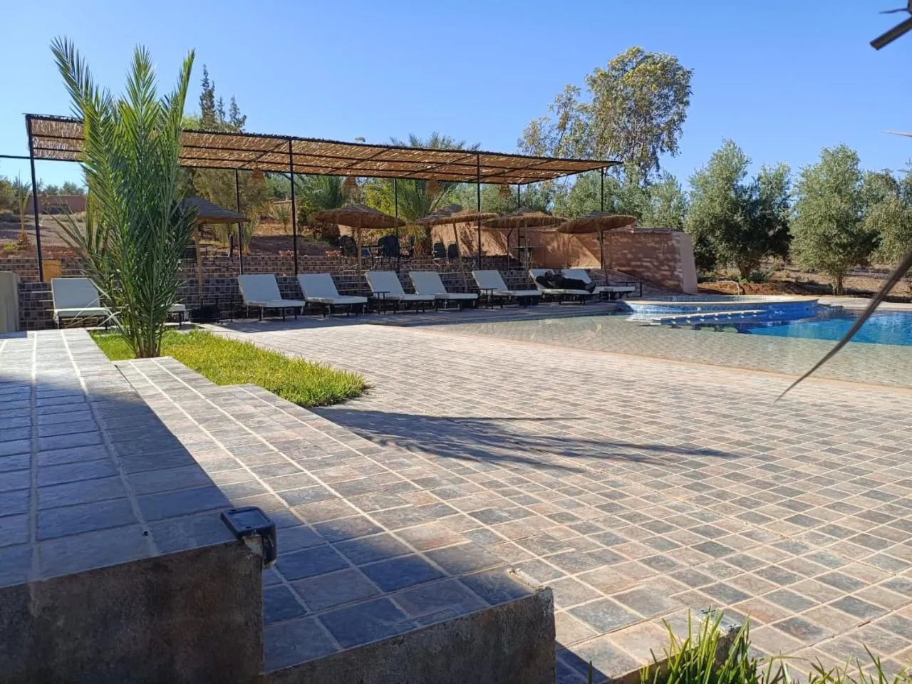 Swimming pool in Kasbah Zitoune