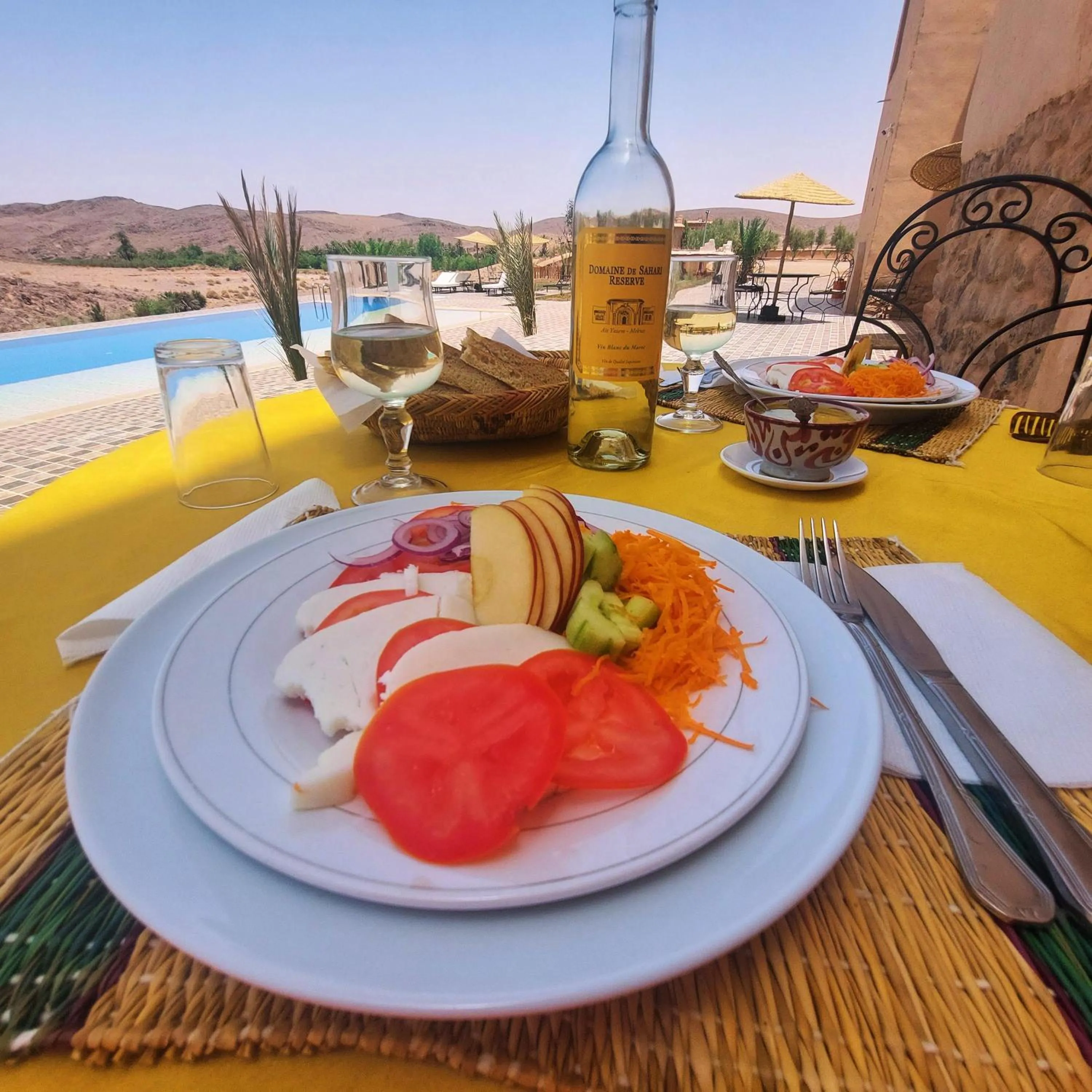 Restaurant/places to eat in Kasbah Zitoune