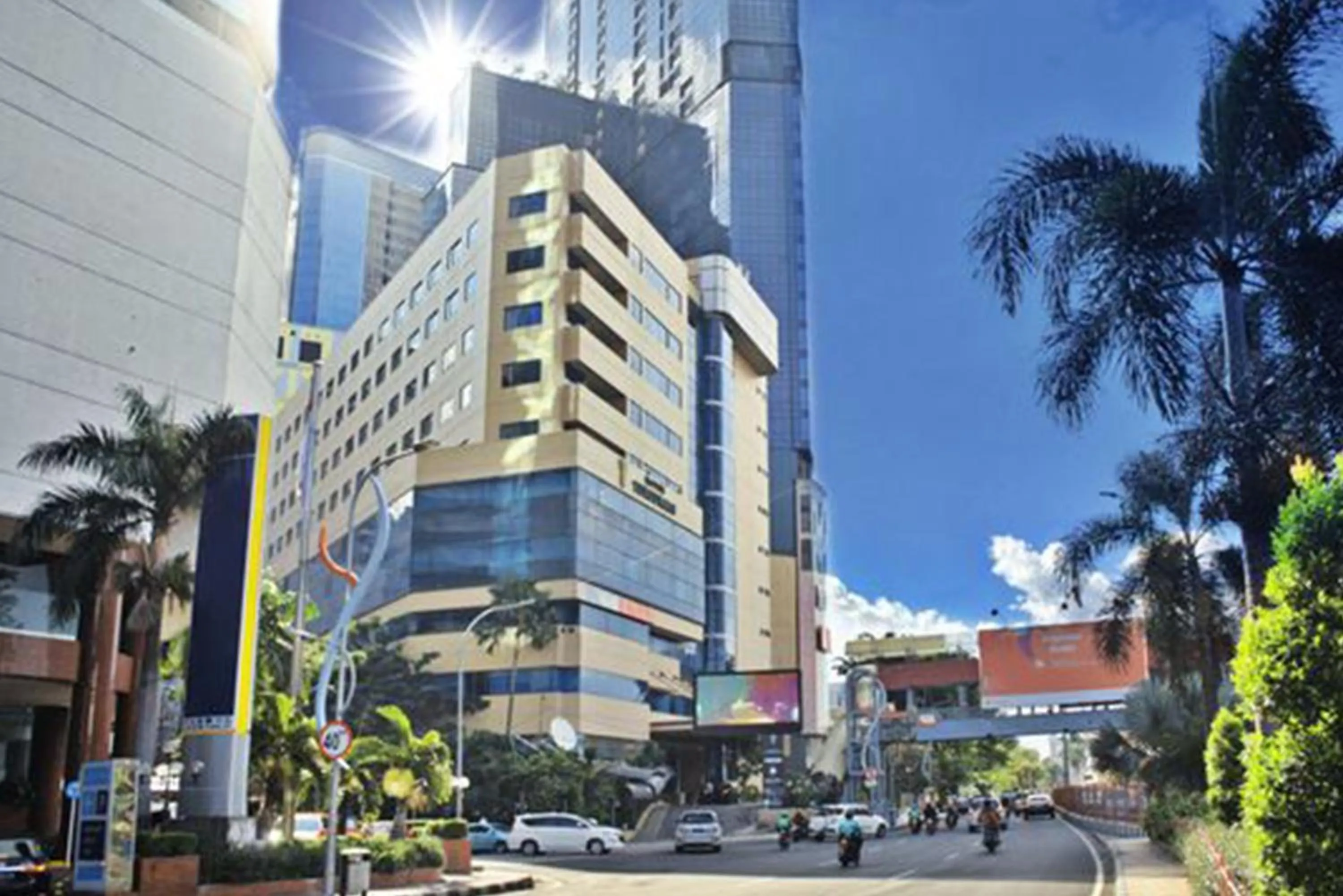 Property building in Tunjungan Hotel