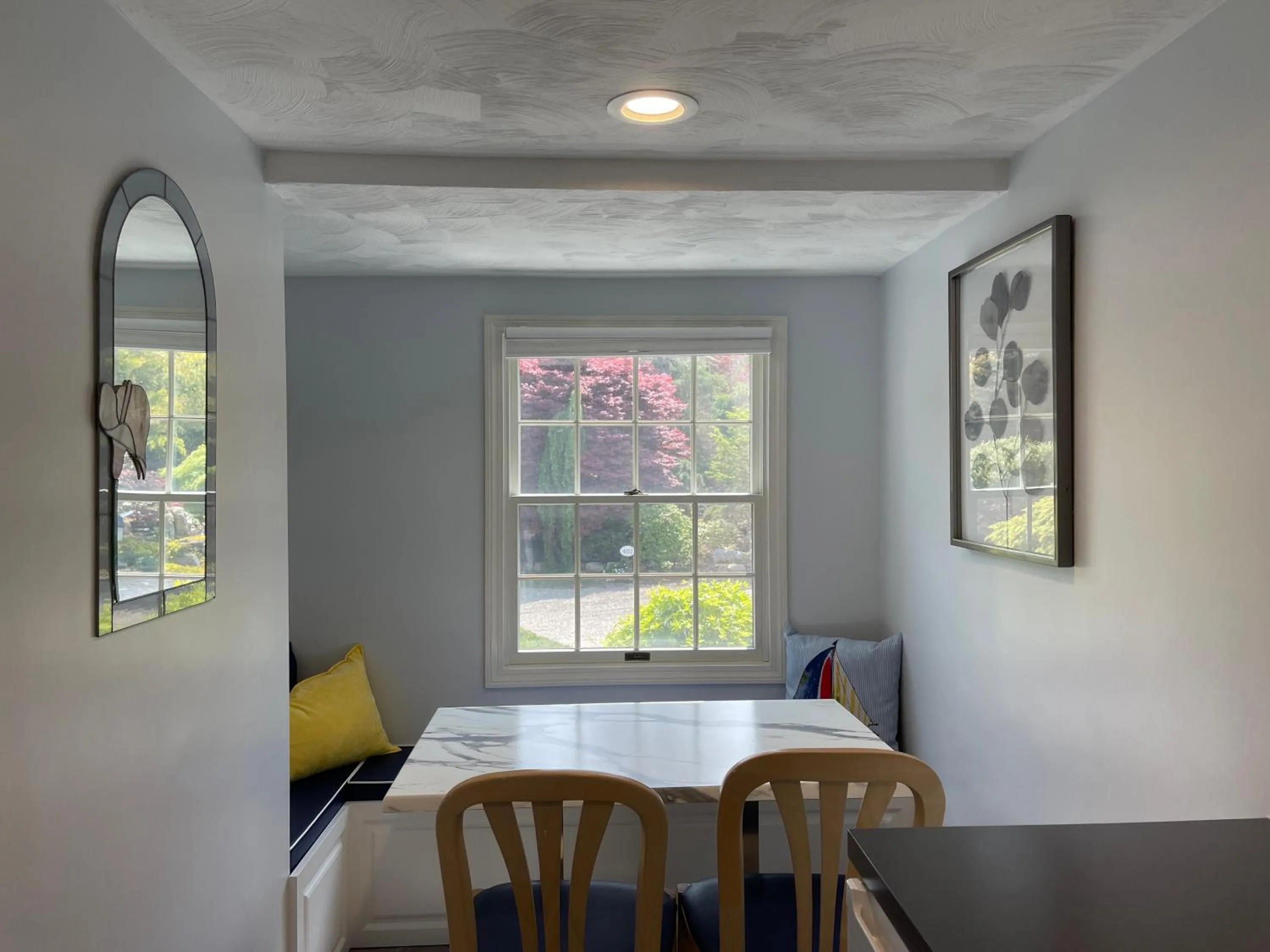 Dining area in Pleasant Bay Village Resort