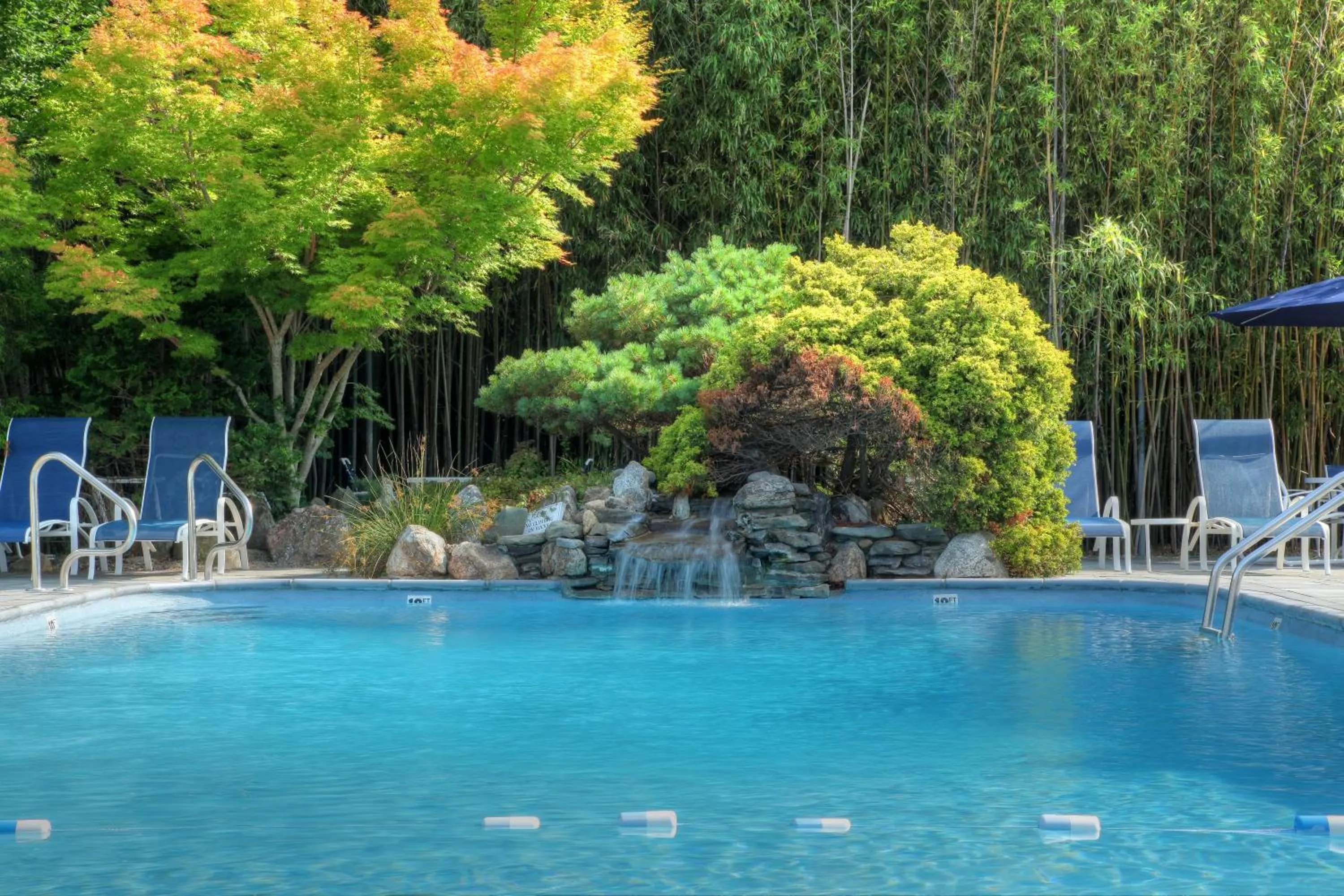 Swimming pool in Pleasant Bay Village Resort