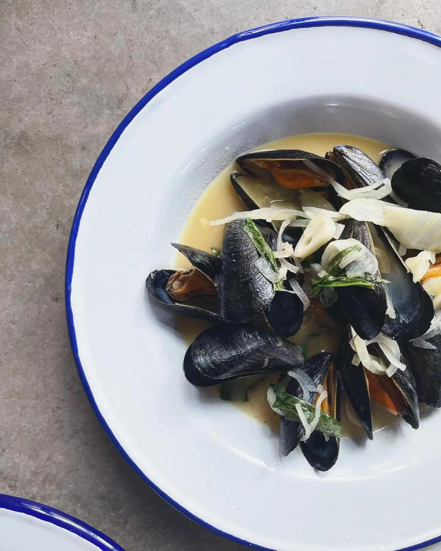 Restaurant/places to eat in The Kings Head Hotel