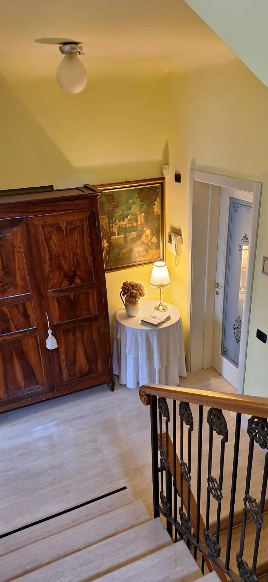 hair dresser in B&B Palazzo Mestichelli Boutique Palace