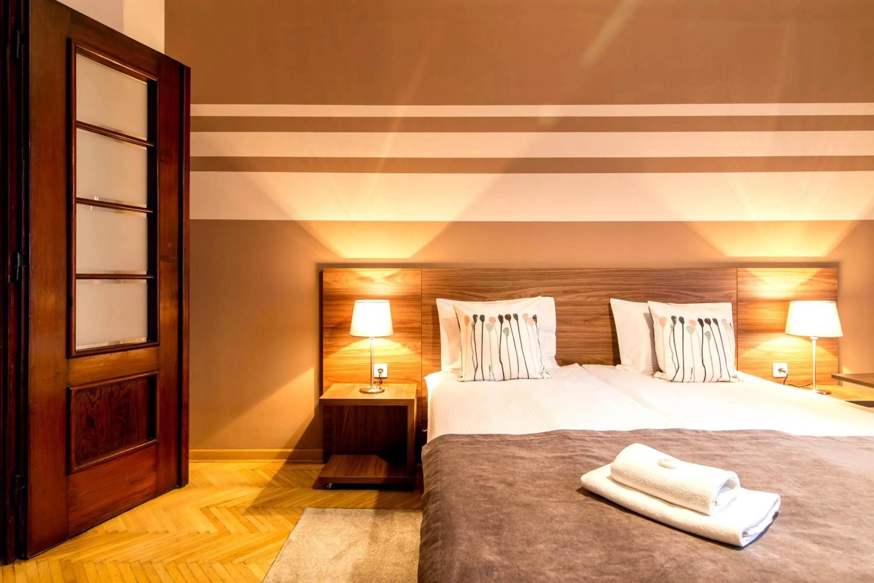 Bedroom, Bed in Apartments Top Central 3