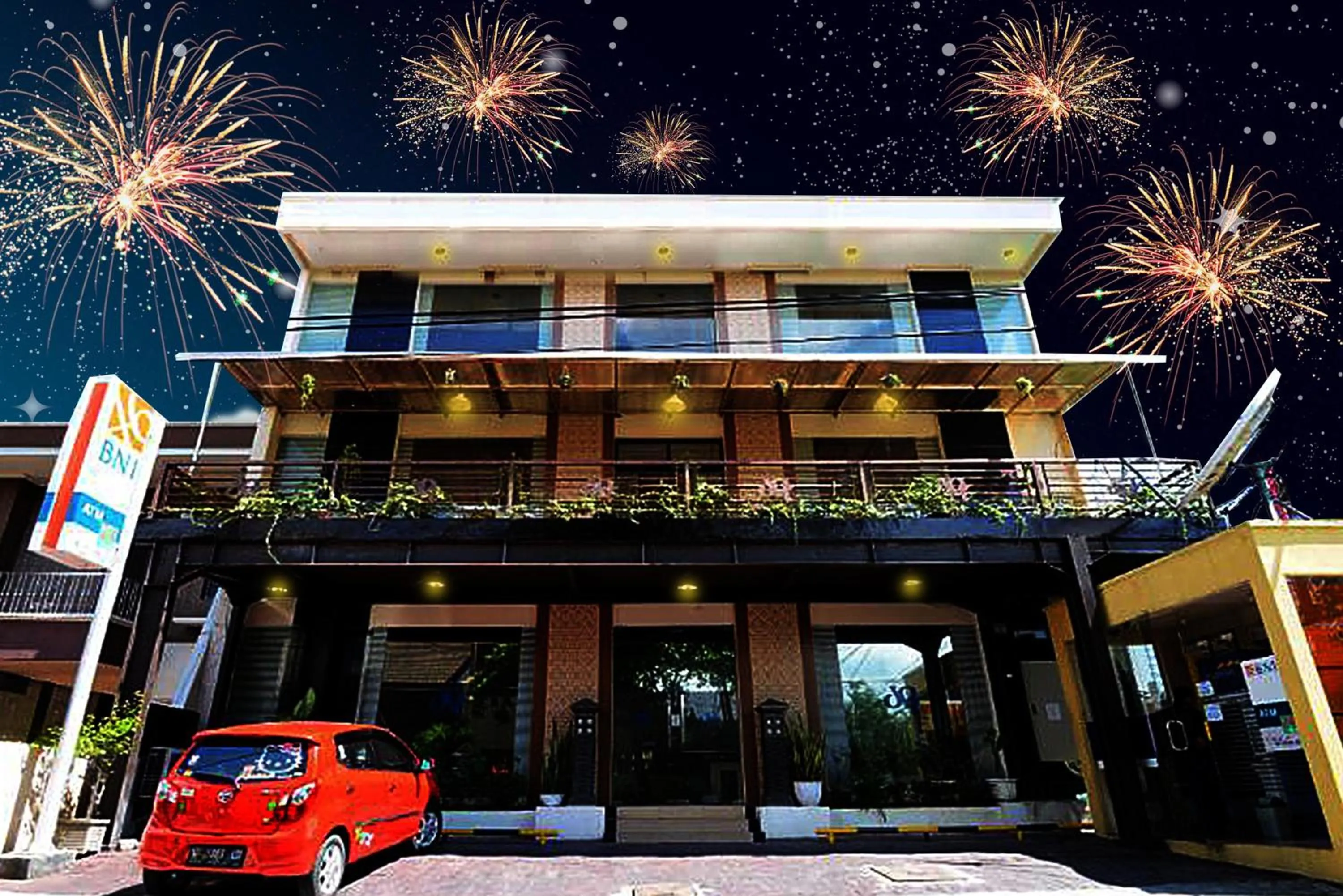 Property building in Hotel Graha DPT 33