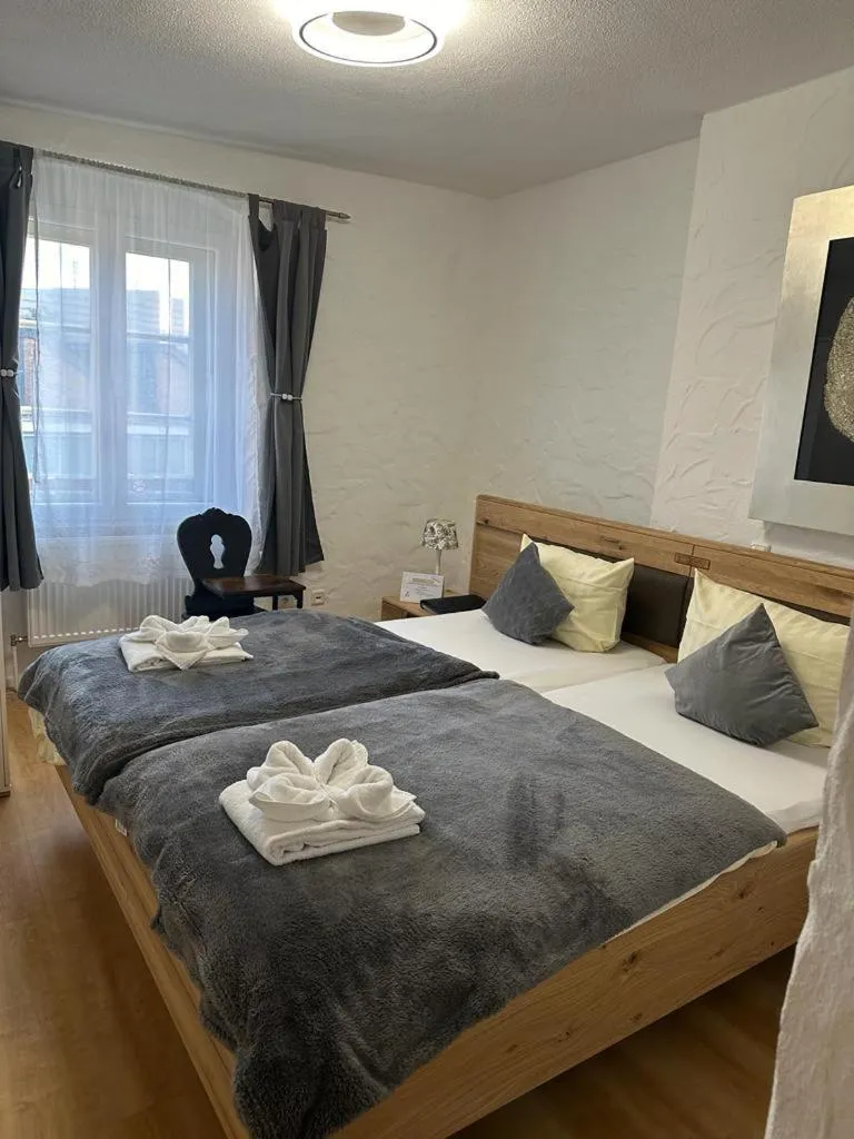 Bed in Hotel Zum Goldenen Anker