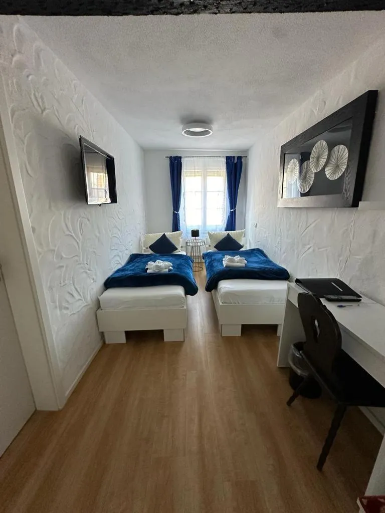 Bed in Hotel Zum Goldenen Anker